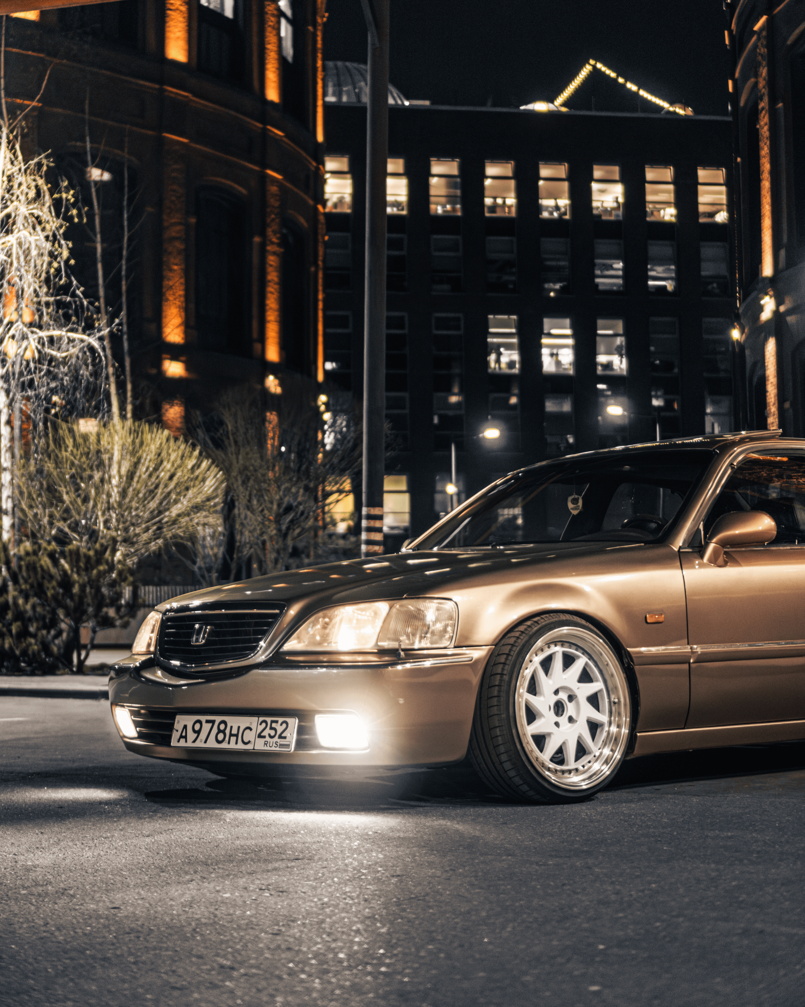 Honda Legend: gothic vibes