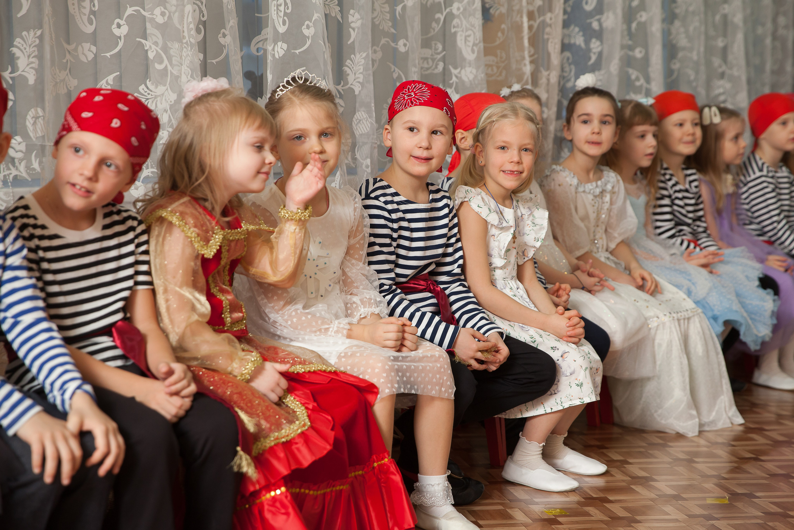 Новый Год 1508. Выпускные альбомы Москва. Фотограф Шукурова Кристина