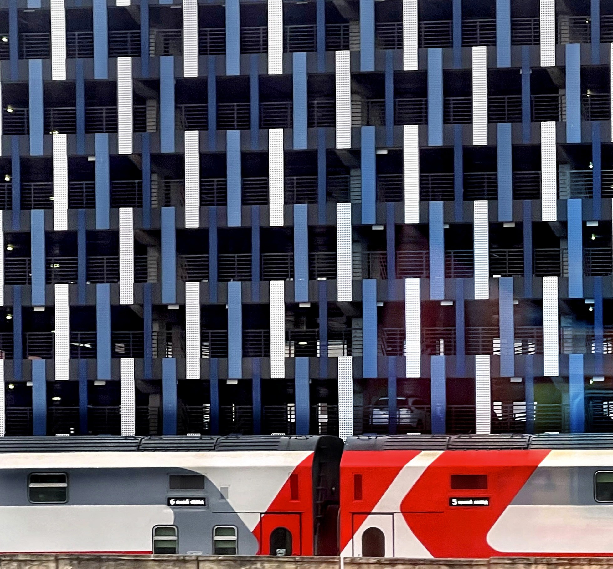 Снято на телефон. Фотография, ретушь, сканирование, восстановление старых фото, интерьерная съёмка, студия. Данилов Александр, Москва