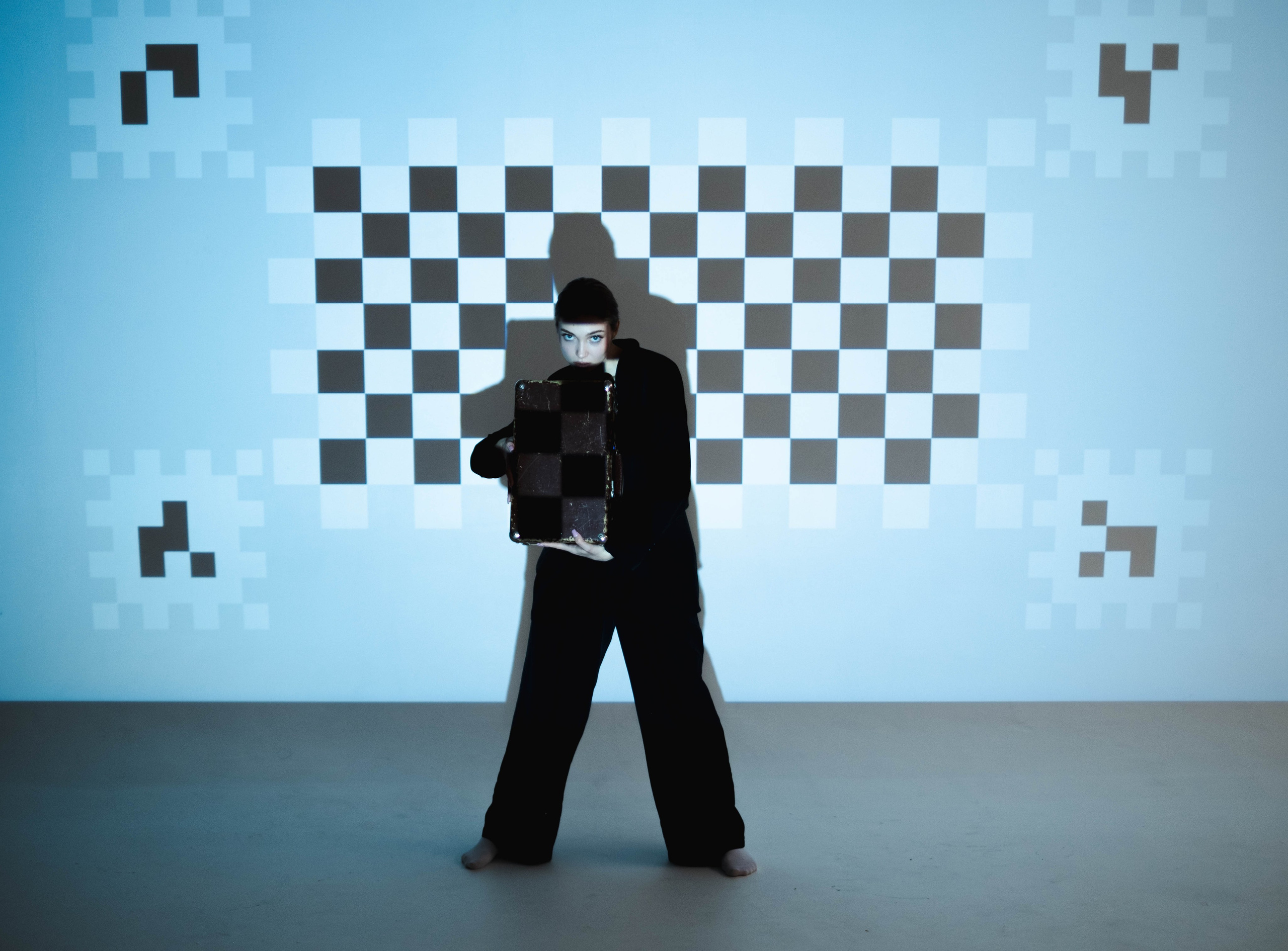 Проектор 16.03.25. Студийный, портретный, семейный фотограф Южно-Сахалинска Яна Радаева