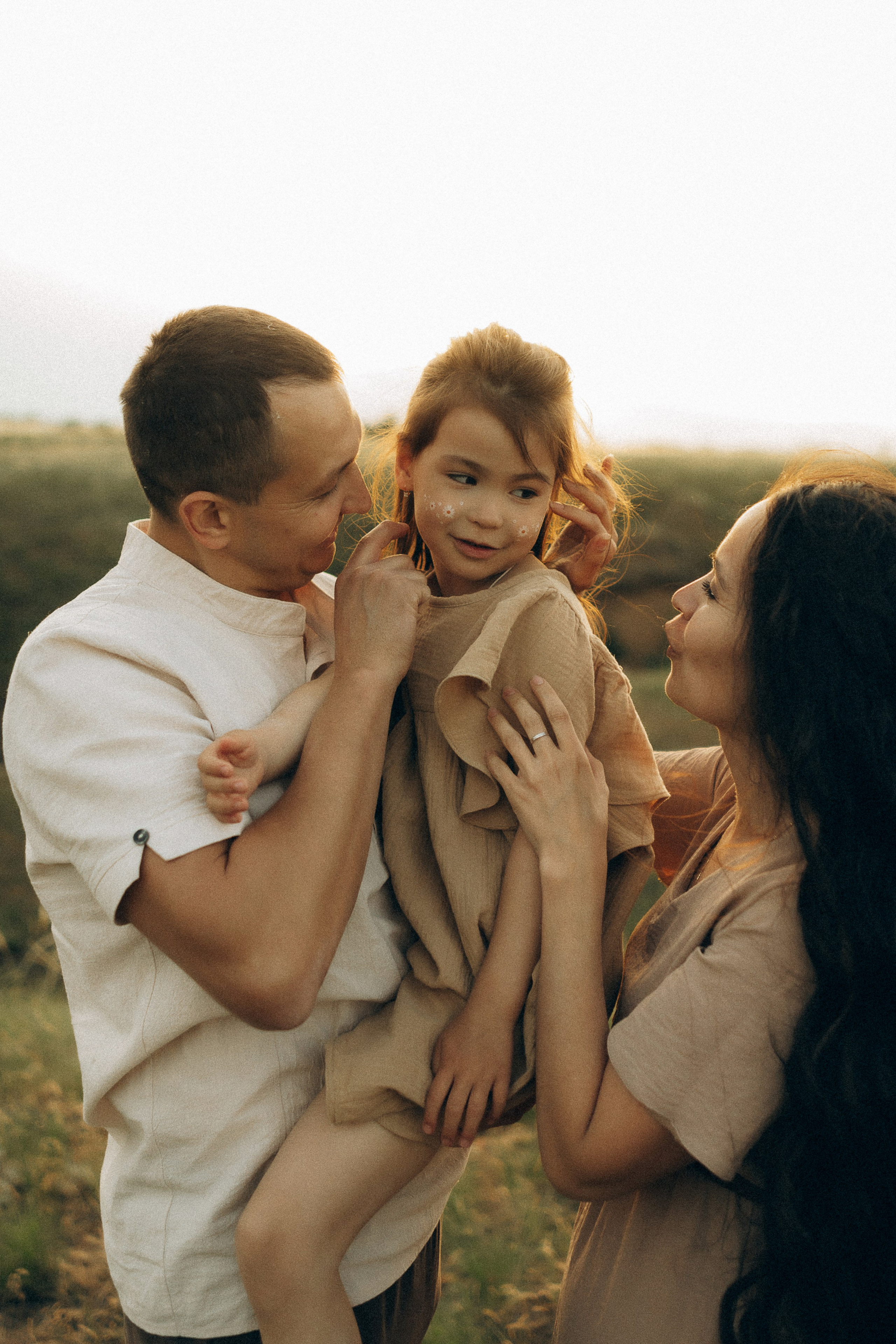 Оксана, Паша и Вероника. Семейный фотограф и детский фотограф в Волгограде Алеся Бутакова — дет