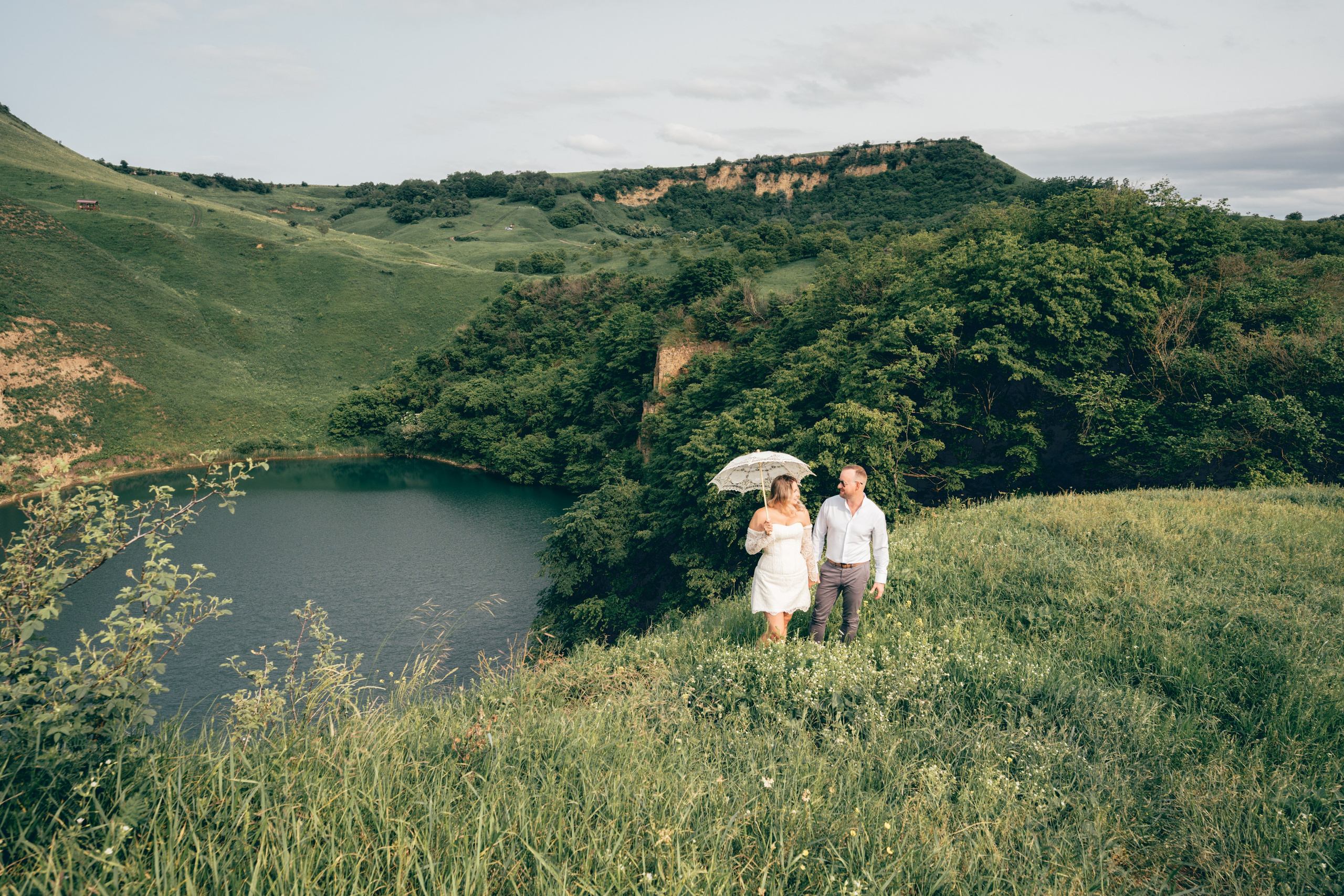 Съемка для брендов одежды КМВ Пятигорск, Железноводск, Ессентуки, Кисловодск Архыз Домбай Фотосессия. Фотограф КМВ|ГОРЫ Пятигорск Железноводск Ессентуки Кисловодск Домбай Архыз Эльбрус