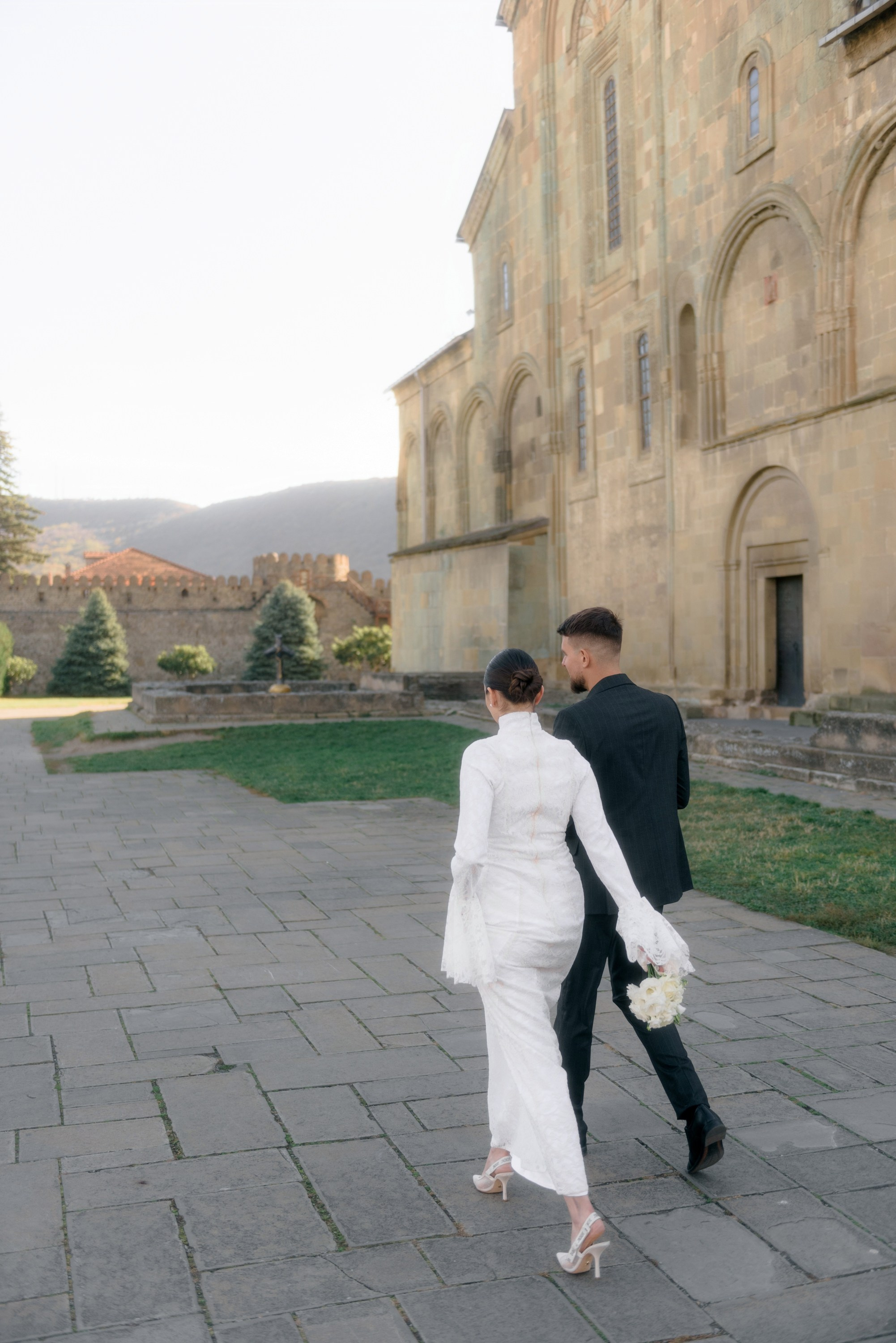 Wedding photo shoot in Mtskheta and Jvari. Fedor Lemeshko — Destination Wedding and Family Lifestyle photographer