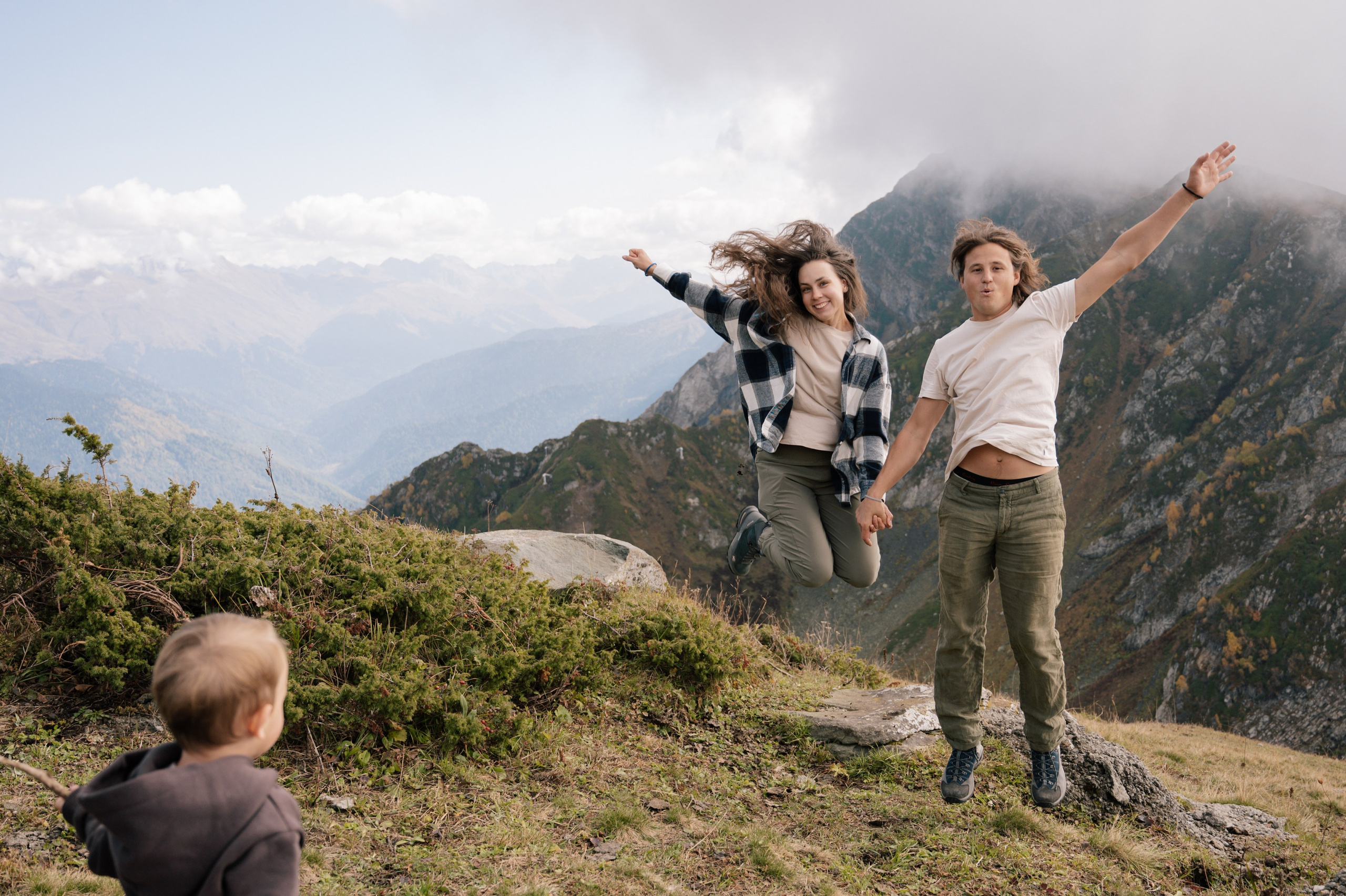 Выше гор только любовь. Свадебный и семейный фотограф Вероника Холод