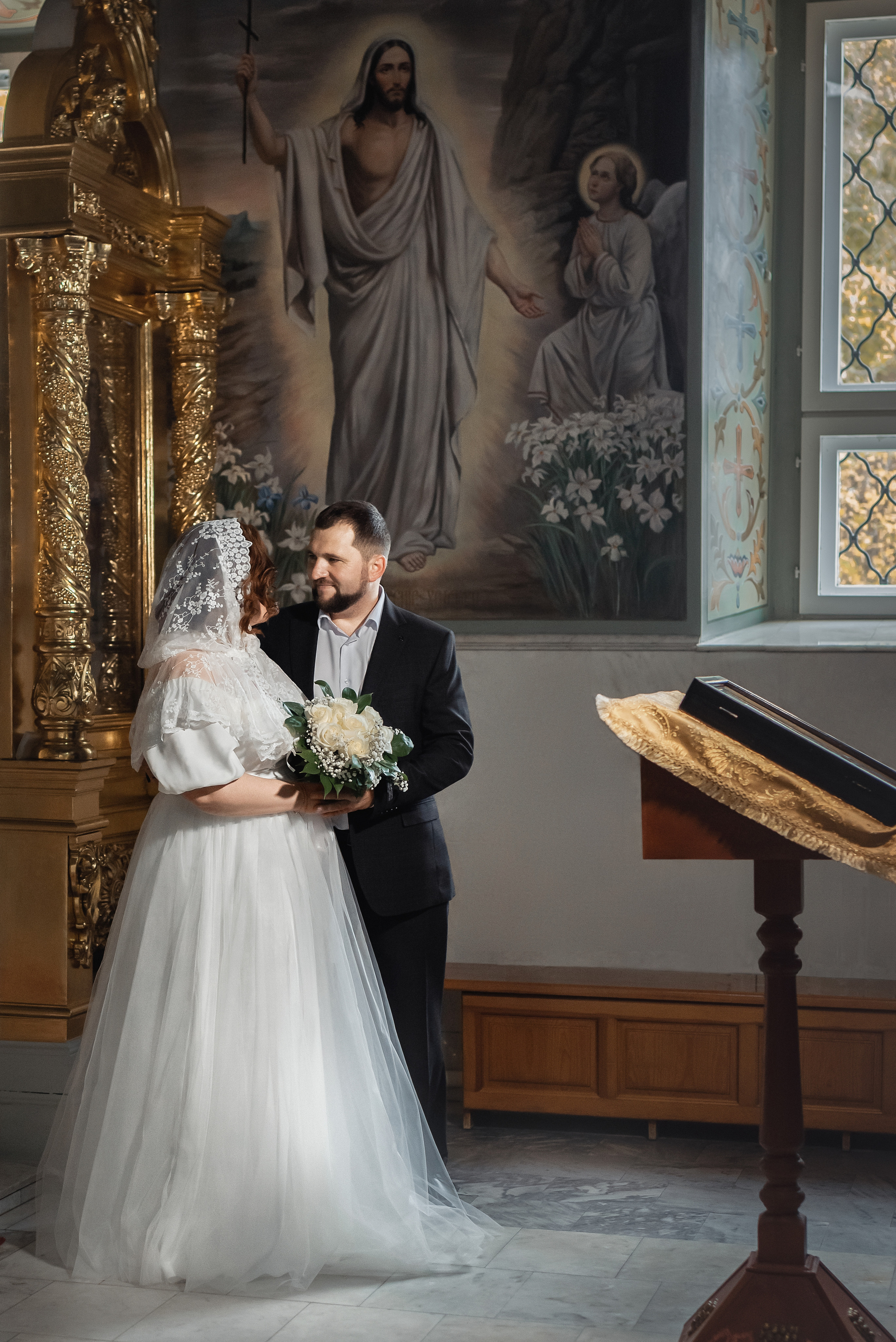 Венчание в храме Покрова Пресвятой Богородицы. Церковный фотограф на Таинство Крещения и Венчания в Оренбурге и Оренбургской области Екатерина Белкина
