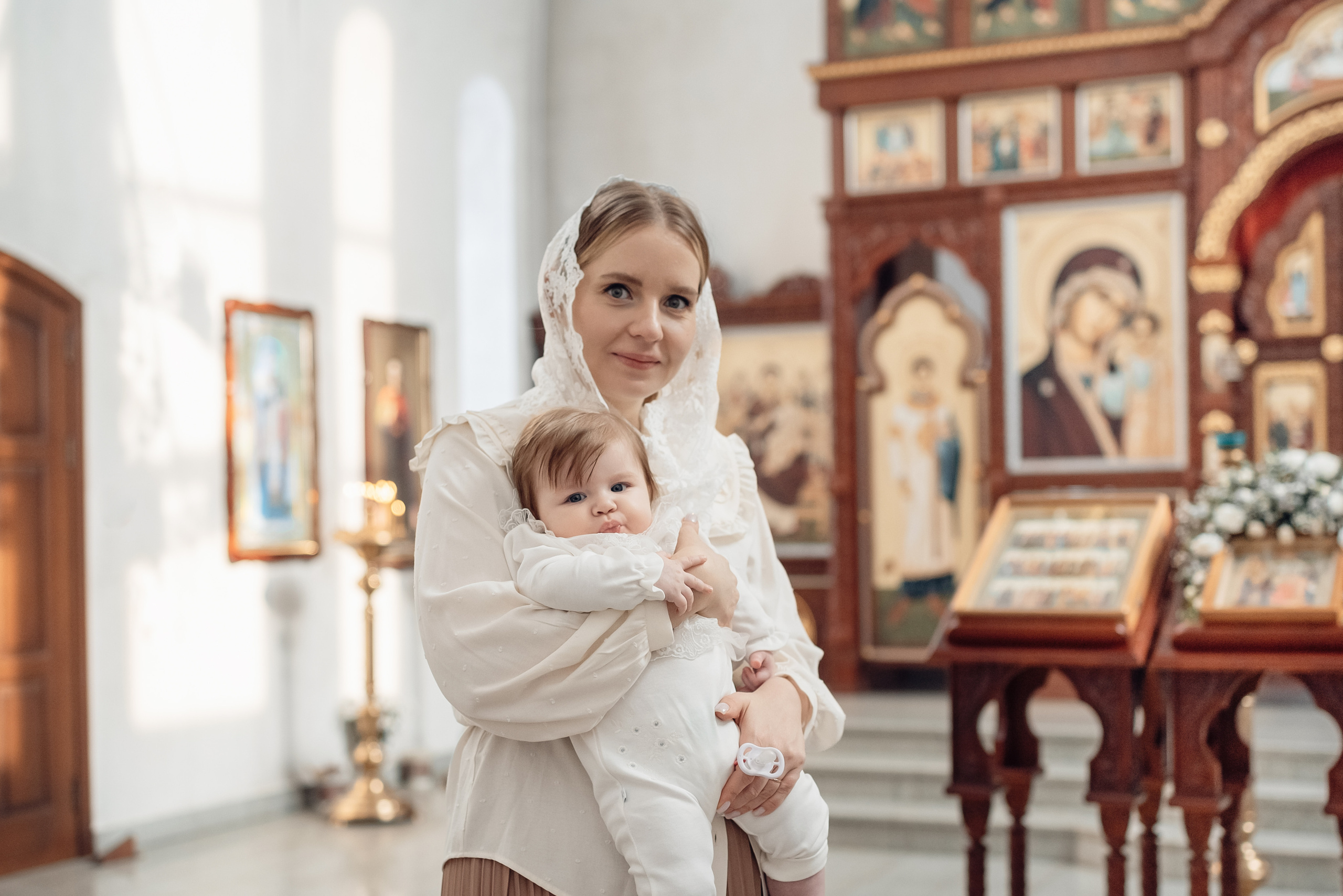Крещение Зои. Церковный фотограф на Таинство Крещения и Венчания в Оренбурге и Оренбургской области Екатерина Белкина