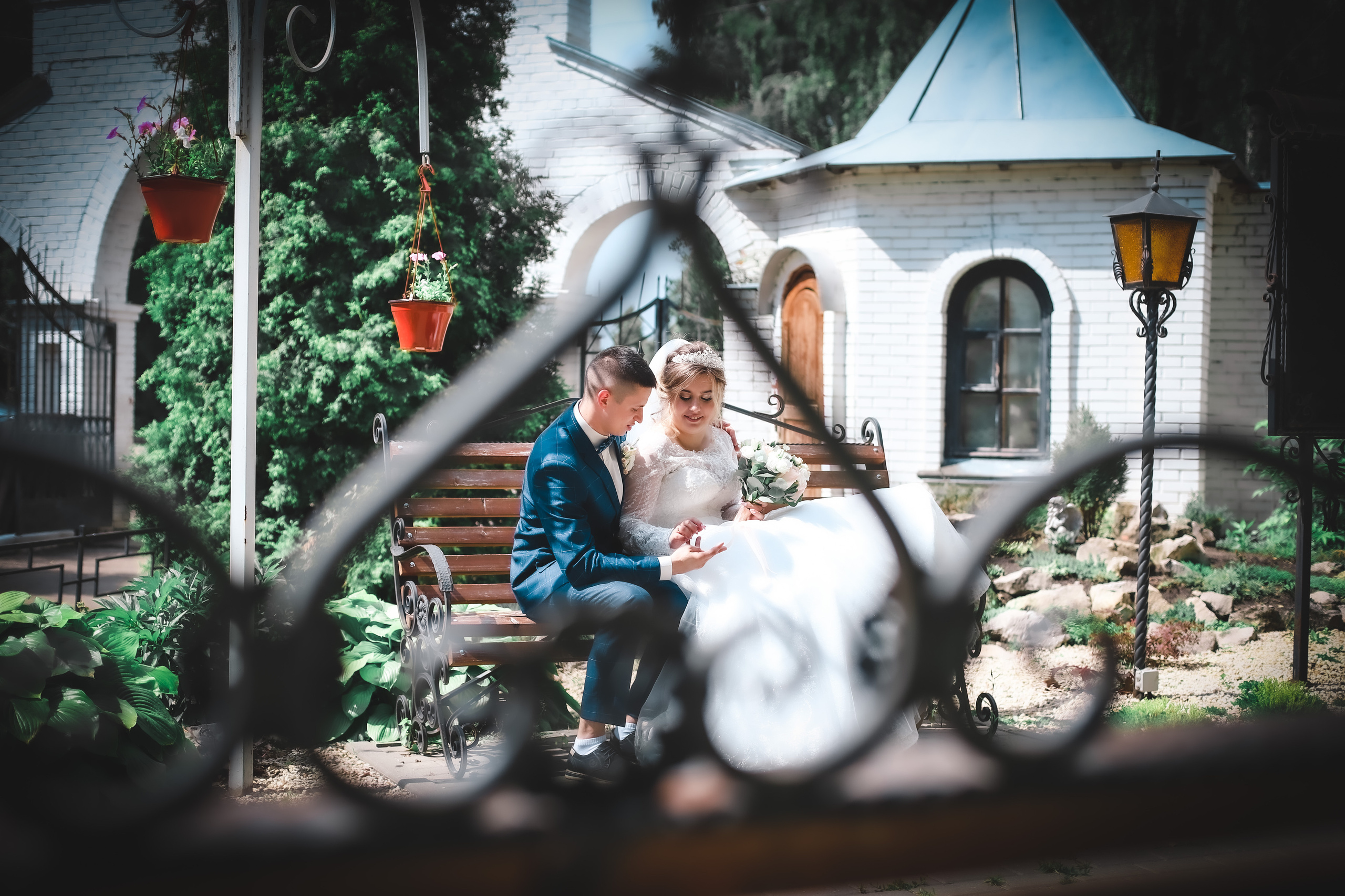 Свадебная прогулка МУЖСКОЙ МОНАСТЫРЬ. Фотограф беременности и семейных историй Эльвира Акарибе в городе Краснодар!