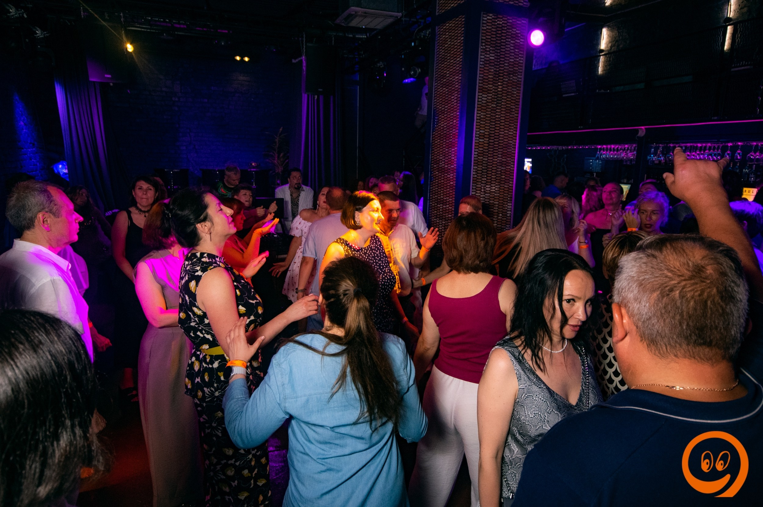 Клубная вечеринка «Тополиный пух…» | 11.07.2025. Галерея Фантим