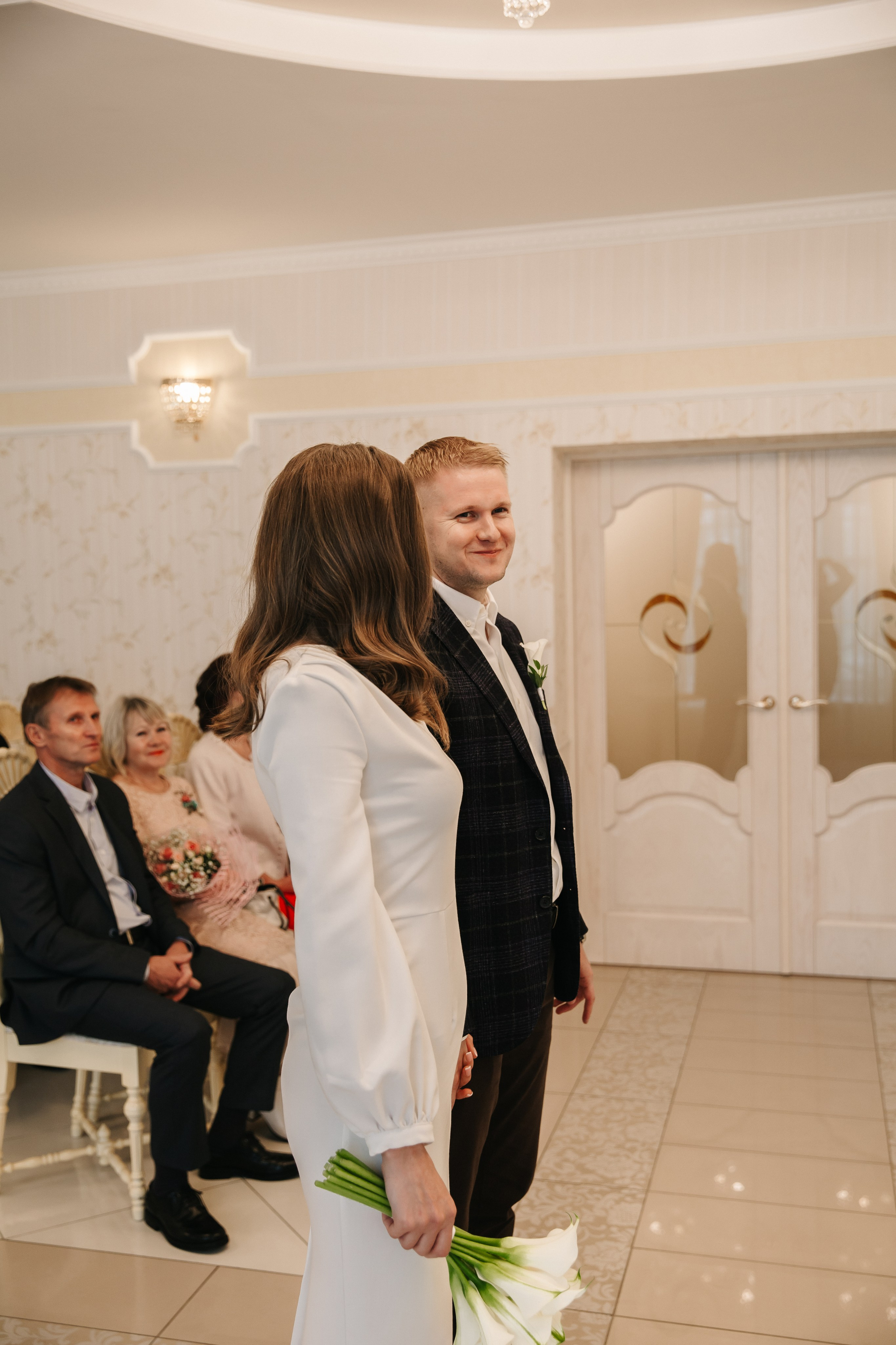 ЗАГС Курортного района (г. Сестрорецк) | сентябрь. Свадебный фотограф в Санкт-Петербурге Полина Корзухина