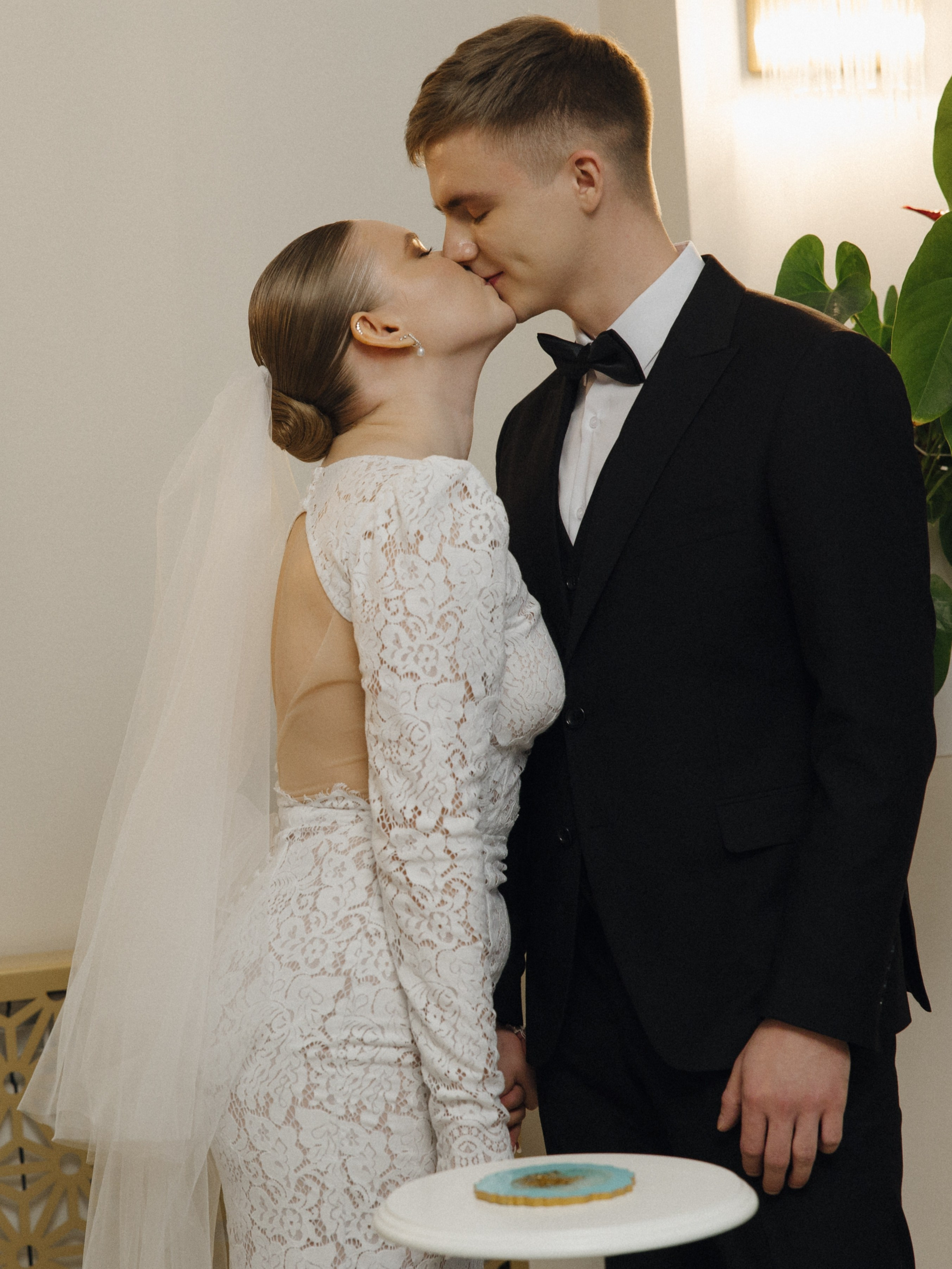 «Лепестком белой вишни». Свадебный фотограф Москва