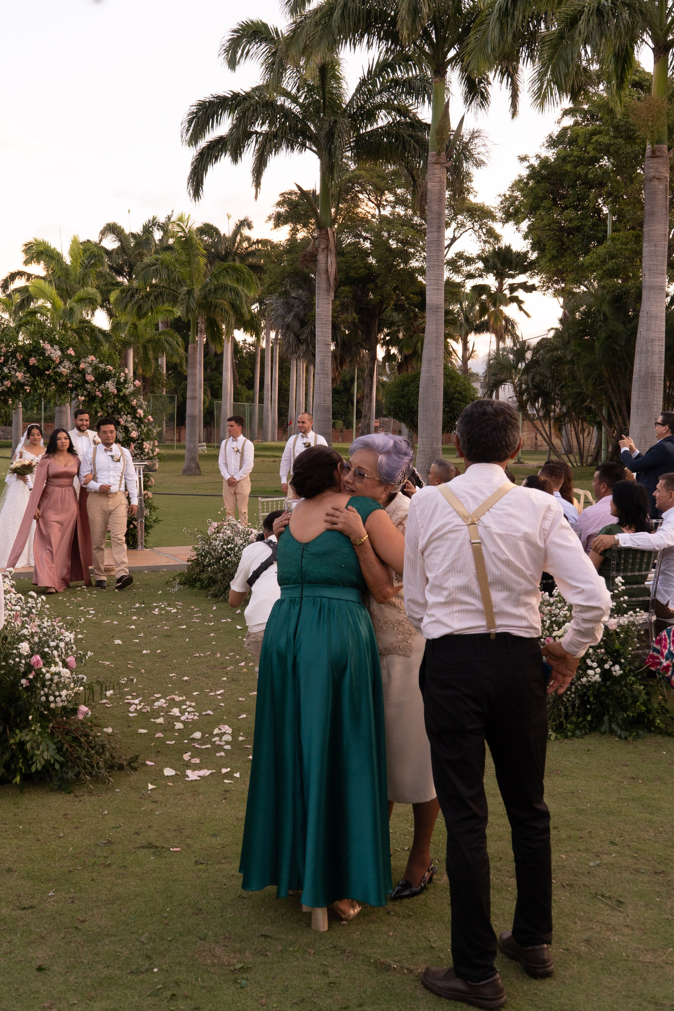 Carola & Gerson. Wedding Photographer in Barcelona and Medellin