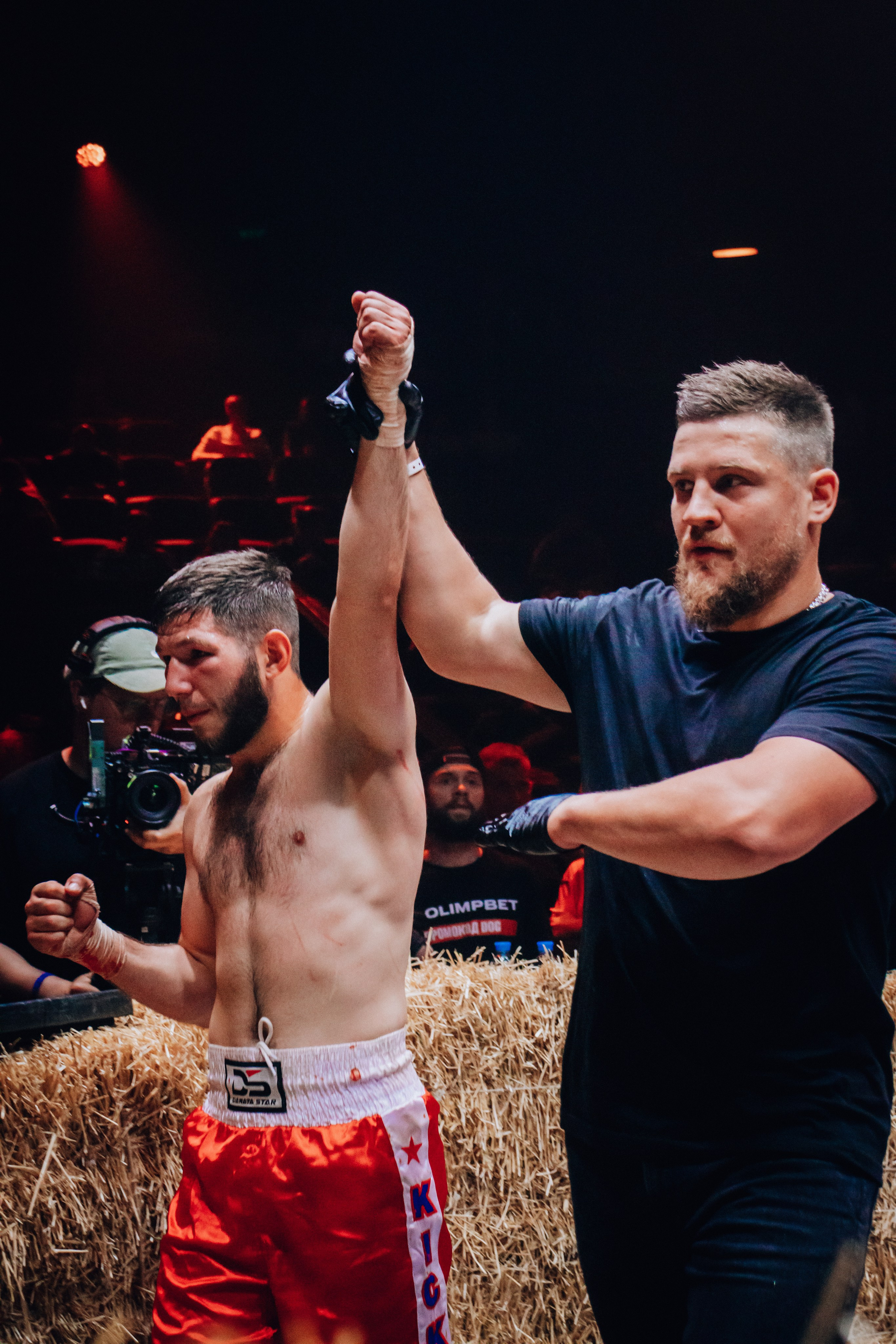 Кулачные бои TopDog. Анастасия Тен