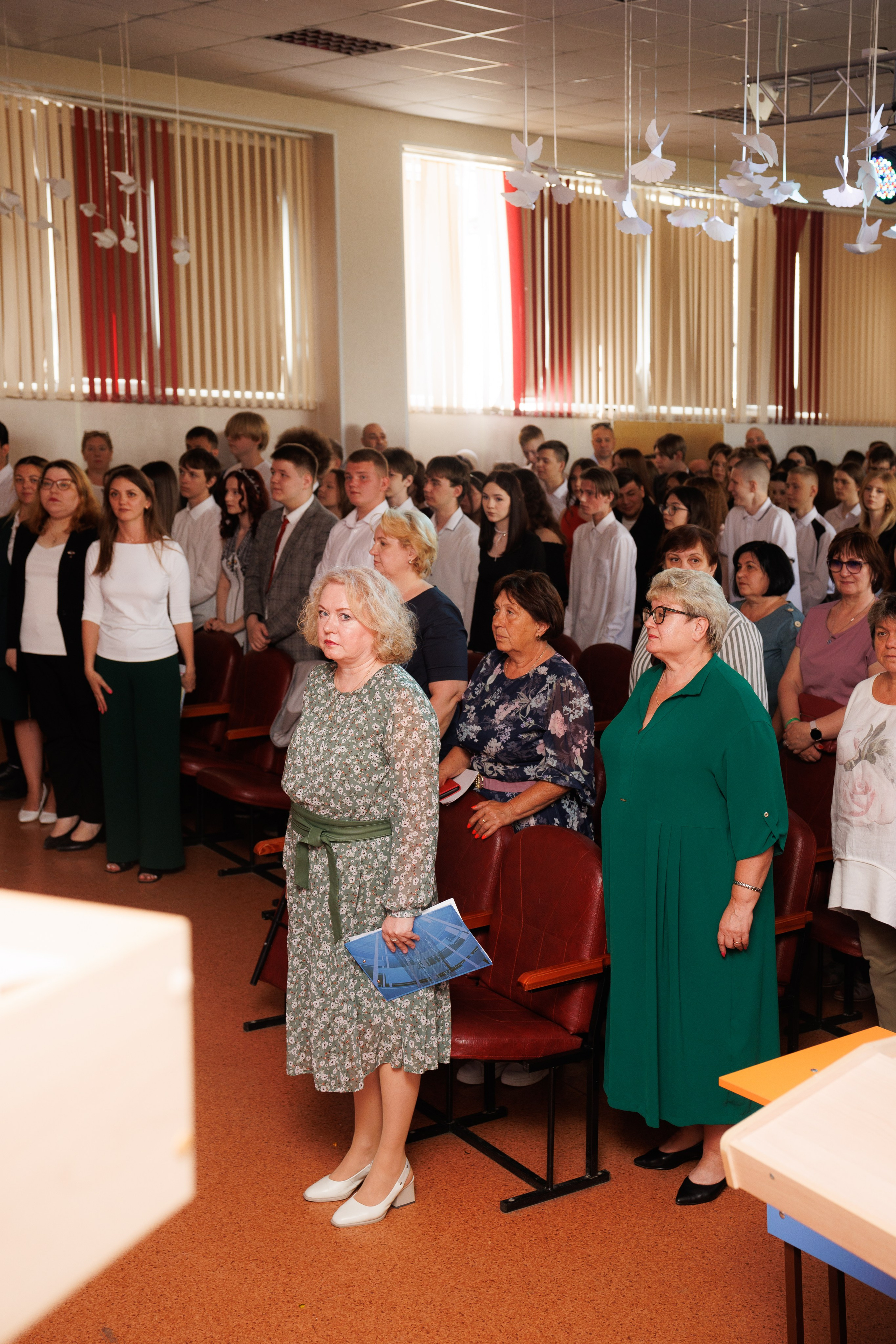 Вручение аттестатов. Свадебный и семейный фотограф в Новосибирске Ирина Дорошкова