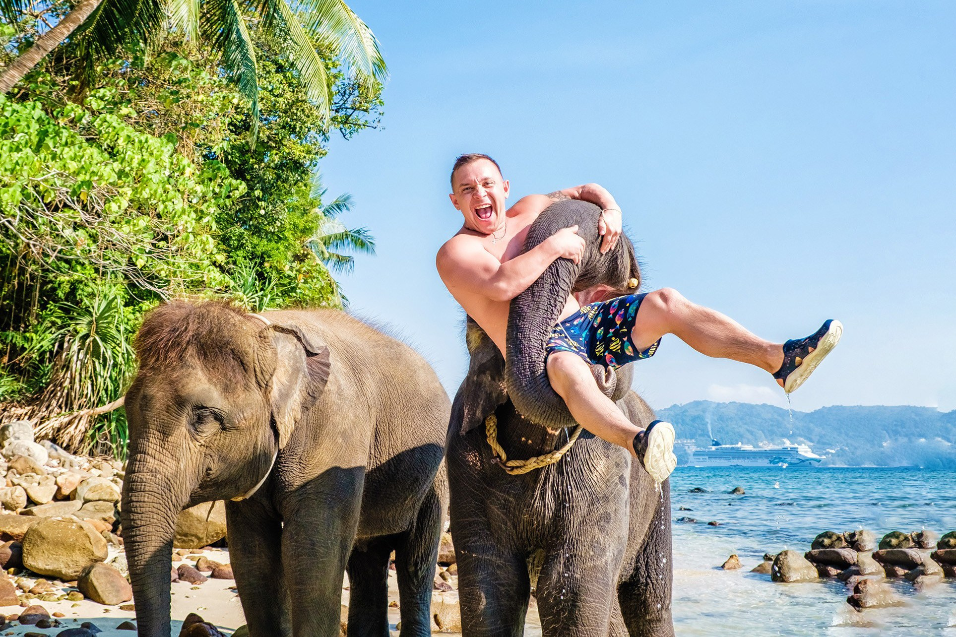 Мужская фотосессия Пхукет цена описание стоимость фотограф бизнес портрет брутальная деловая имиджевая идея место пример фото Phuket
