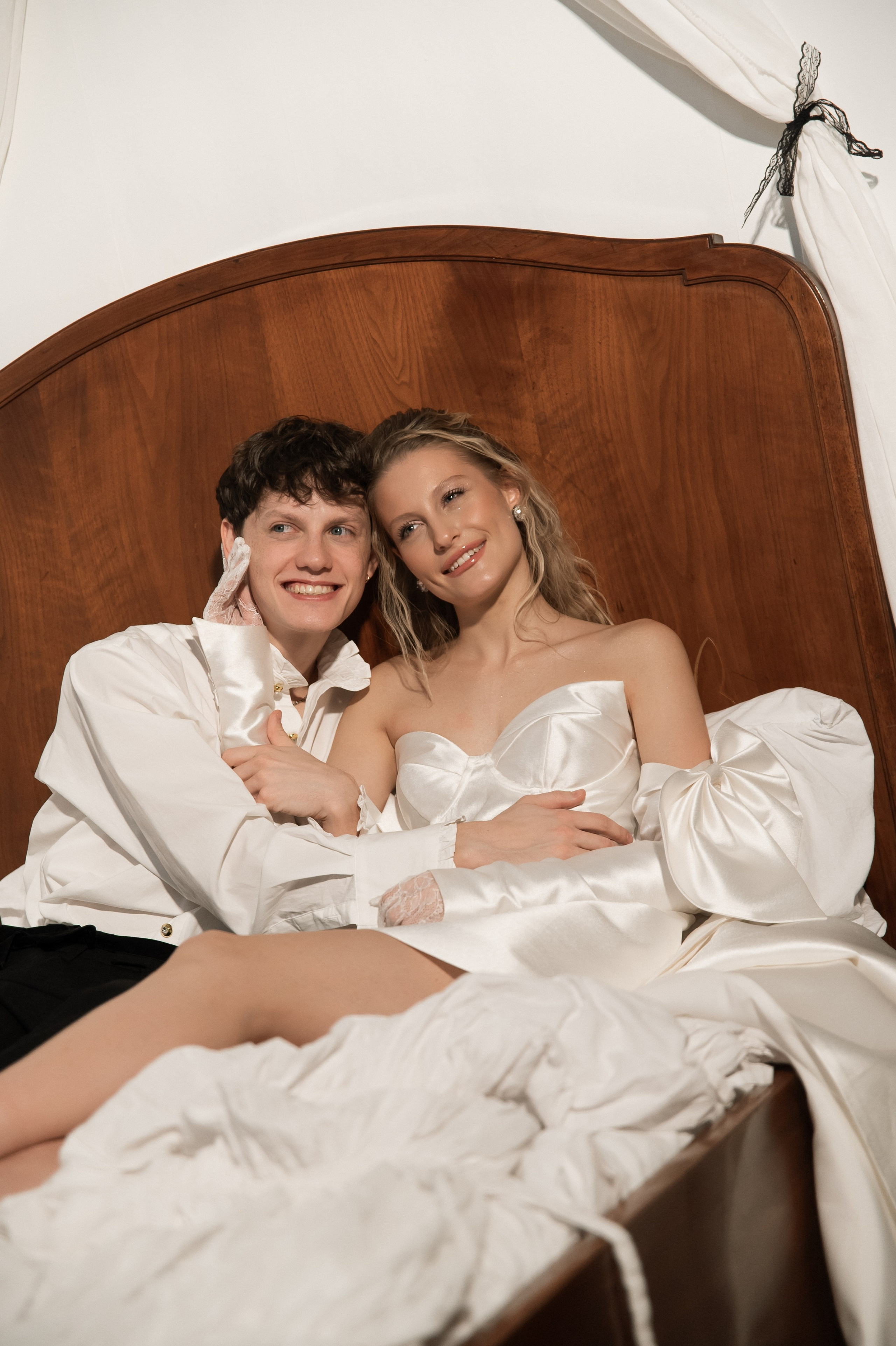 Свадебная съемка в исторической квартире на Чистых прудах. Ярослава Ерина — свадебный фотограф в Москве