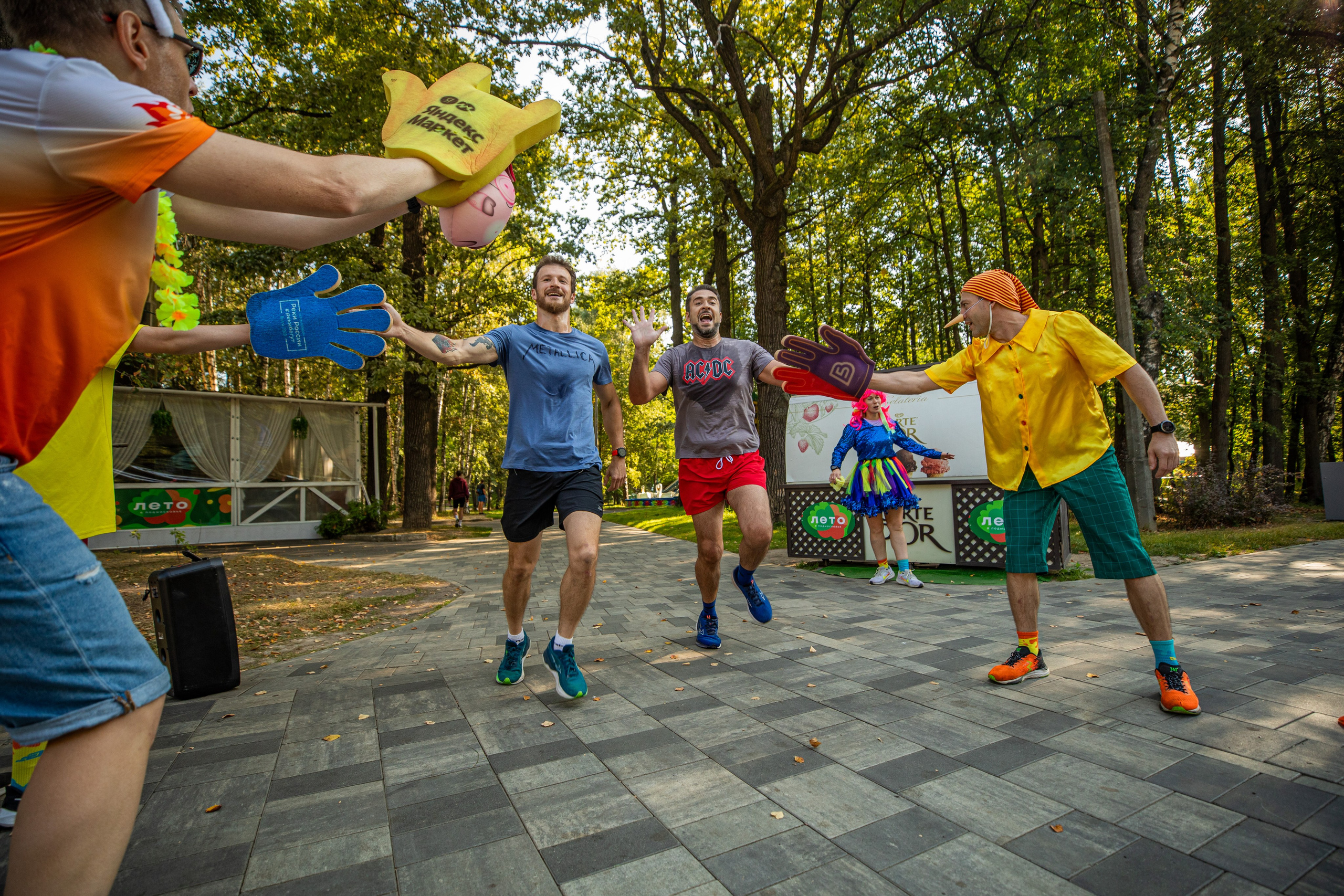 119 забег 5 вёрст Химки 31.08.24. Фотограф Сергей Ловкий