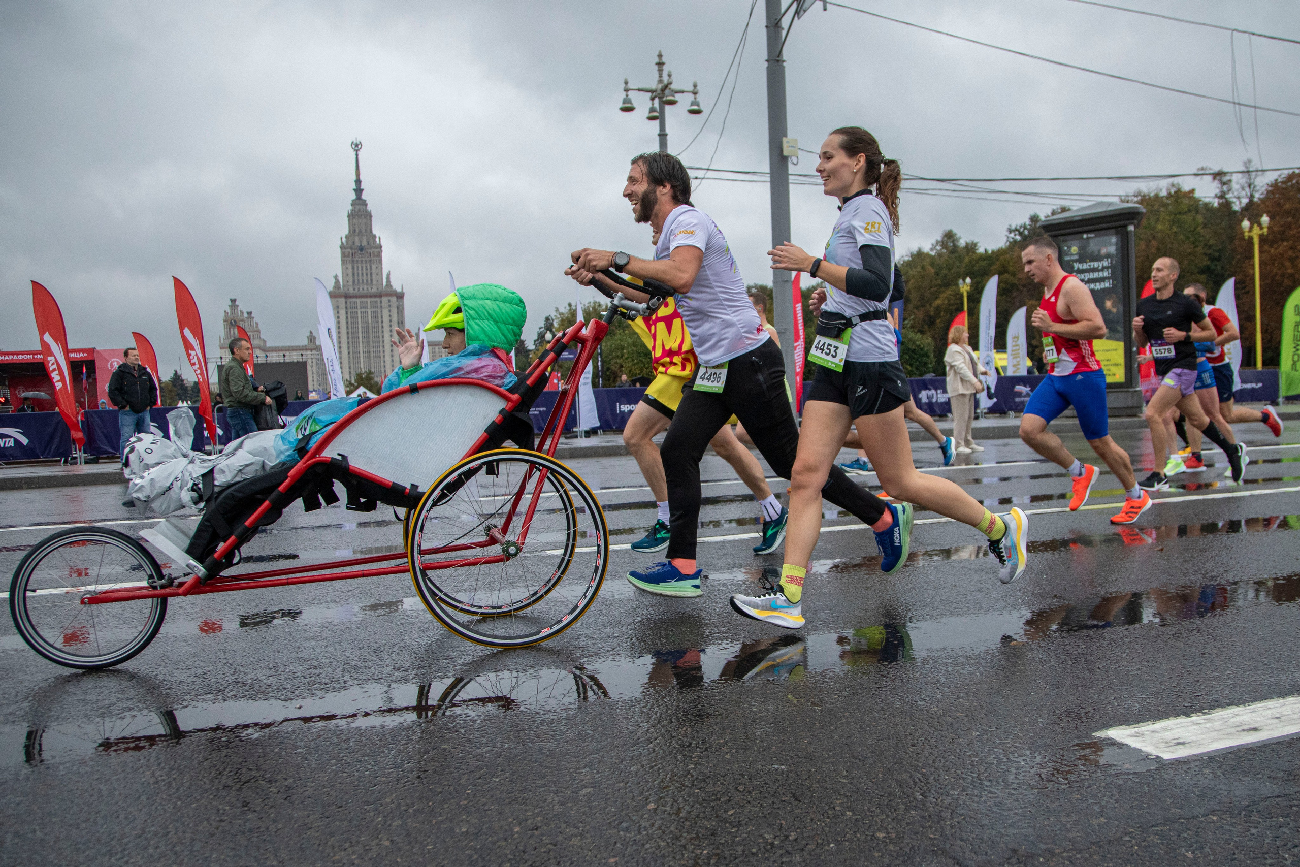 Полумарафон Моя столица, 1 октября 2023 г. Фотограф Сергей Ловкий