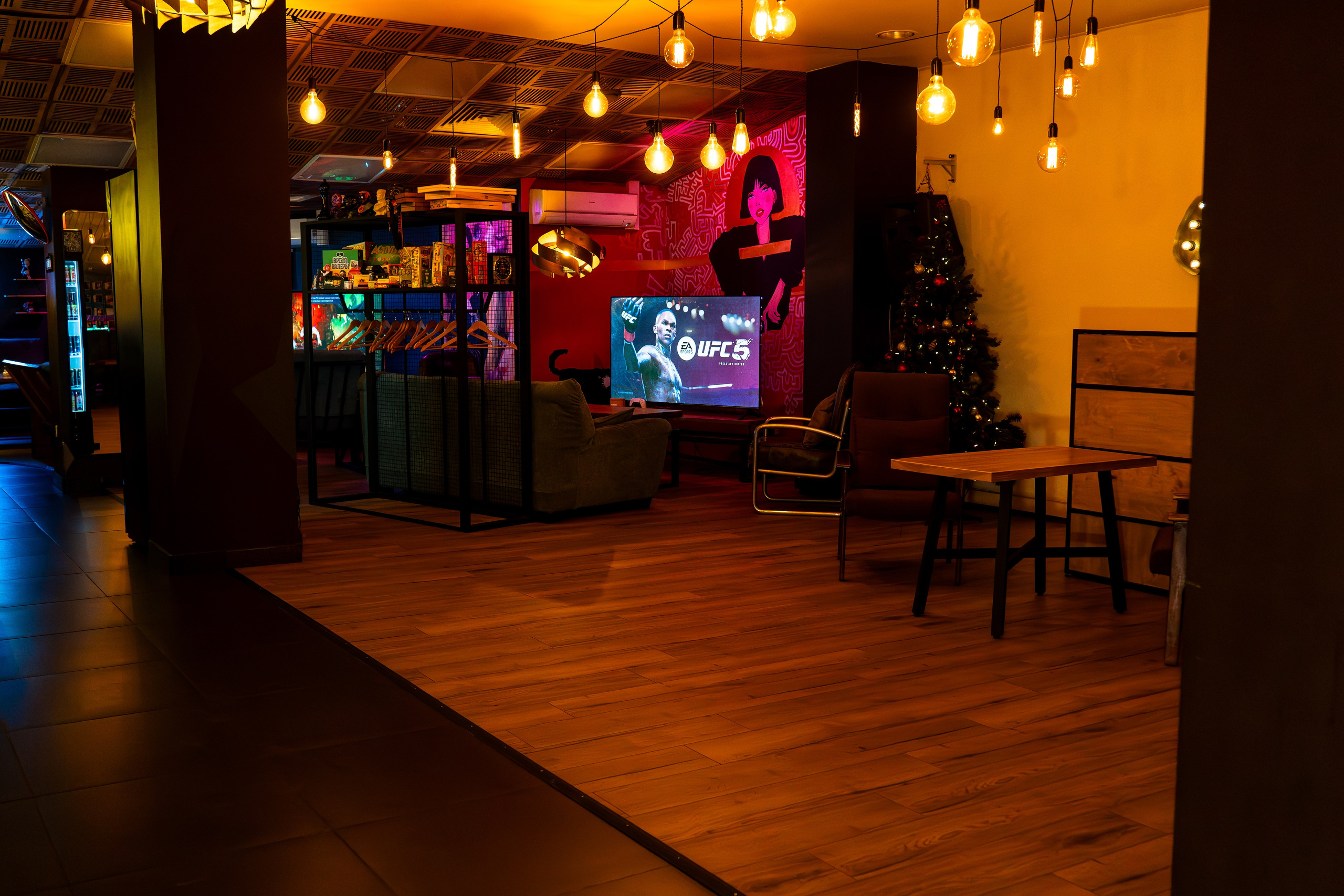 Фотографии заведения Gusto hookah. JOHNNY SOLOVEV VISION