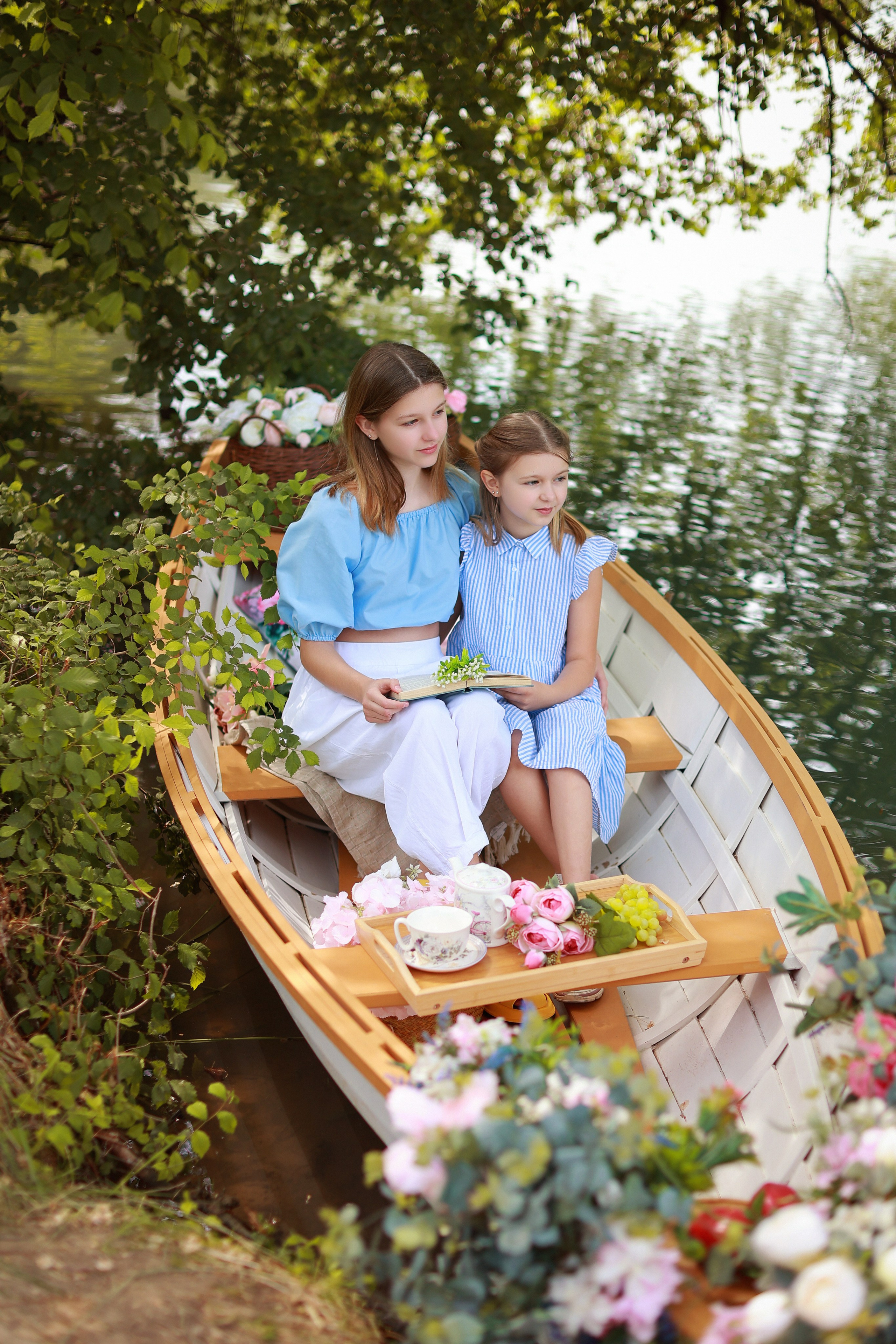 Цветочная лодочка. Детский семейный фотограф Краснодар