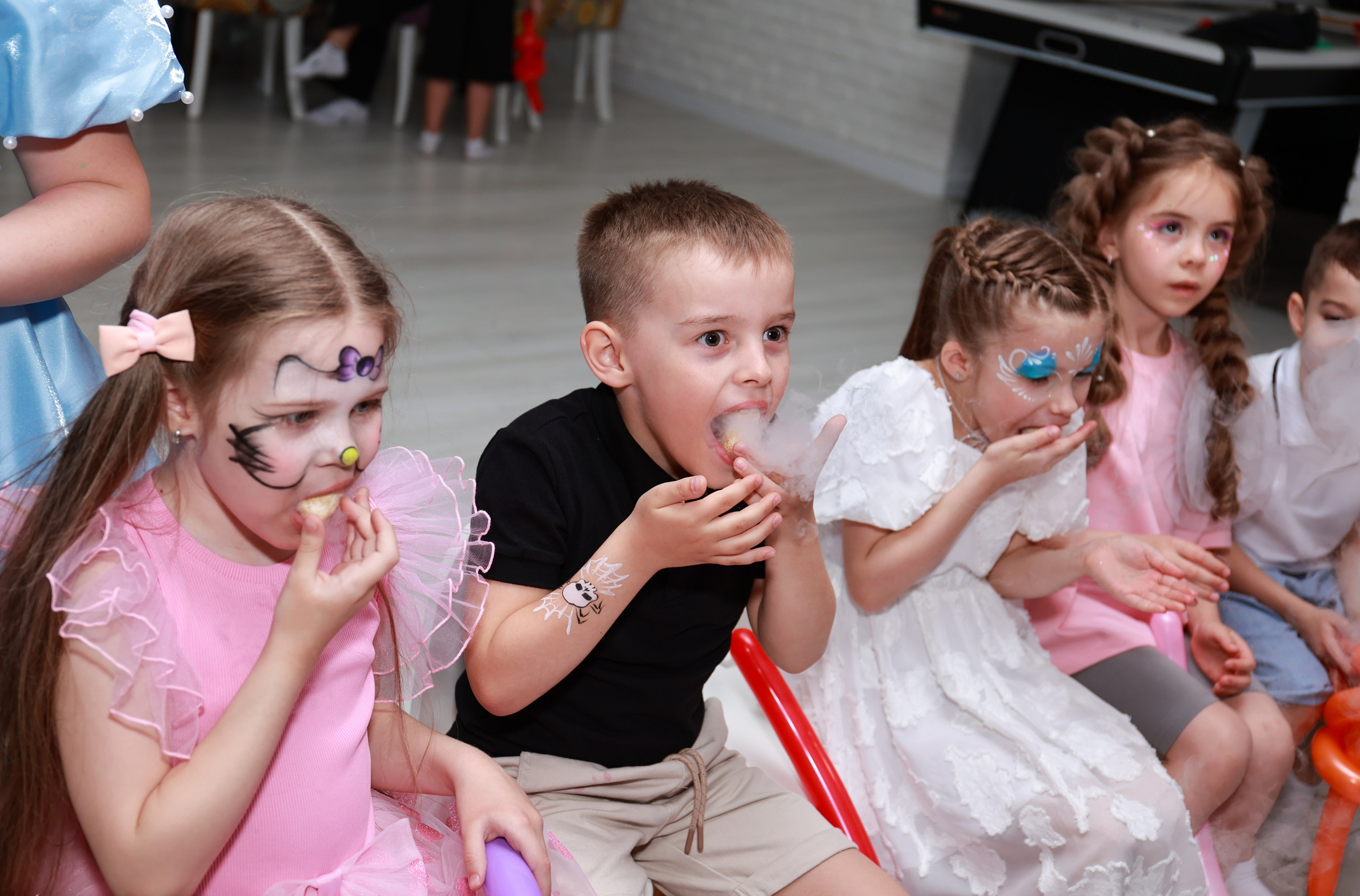 Выпускной в Fantasy Hall. Детский семейный фотограф Краснодар