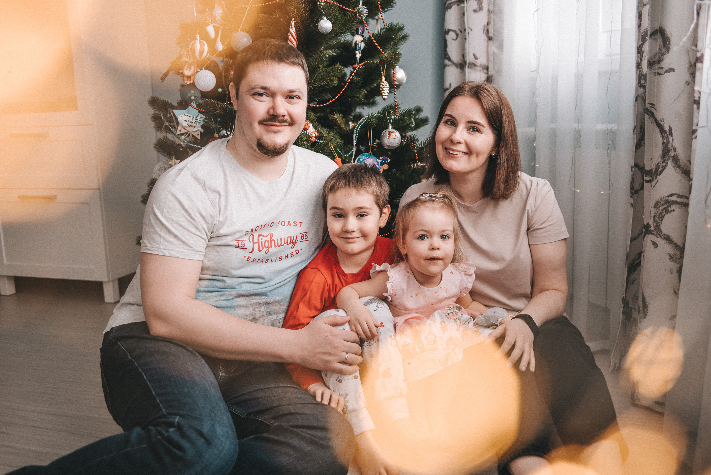 Антон и Лиза. Фотограф новорожденных в стиле lifestyle в Воронеже Юлия Ключникова