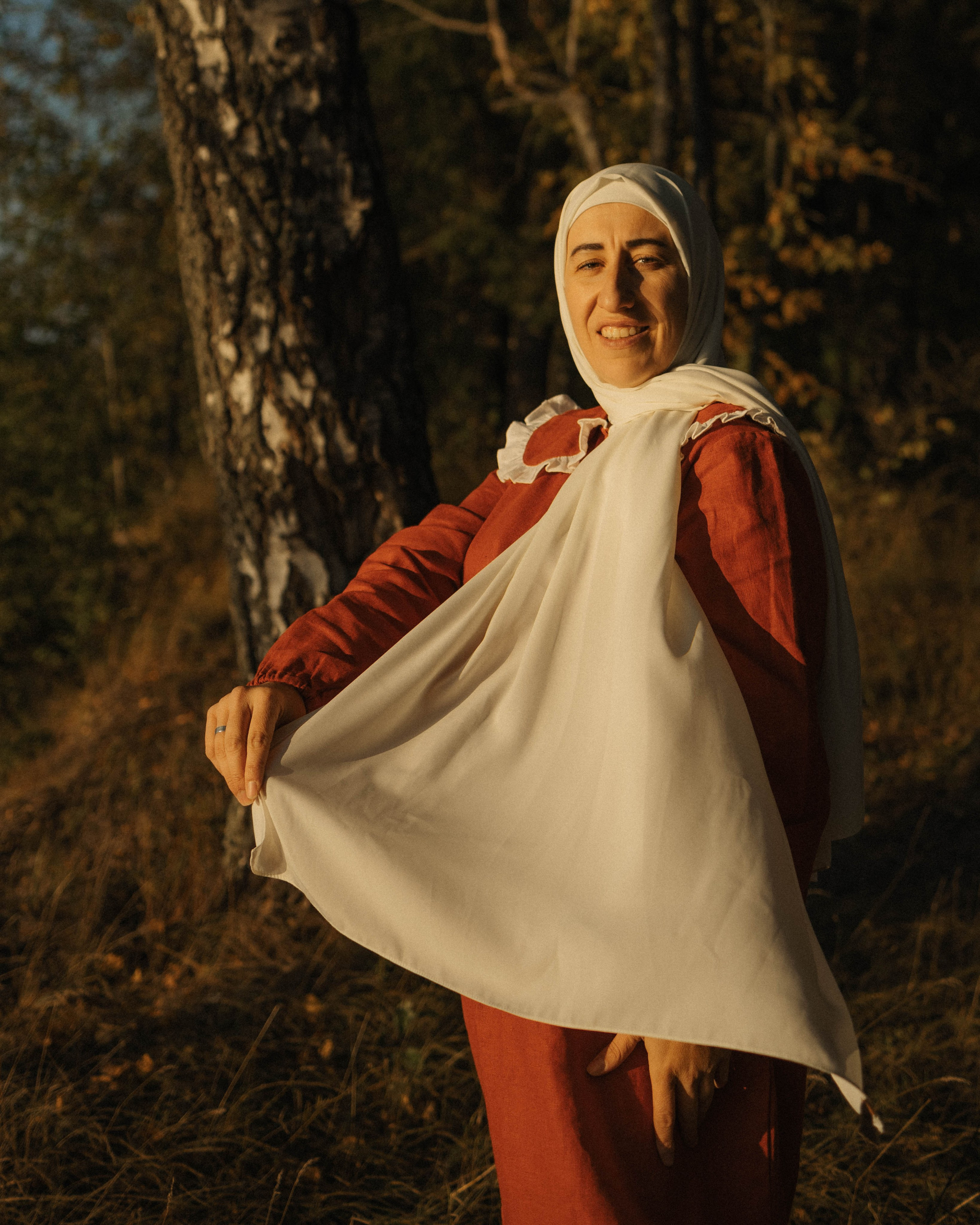 Закатная съемка на берегу реки с Аней. Фотограф Углич и Ярославль Ольга Тятюшкина