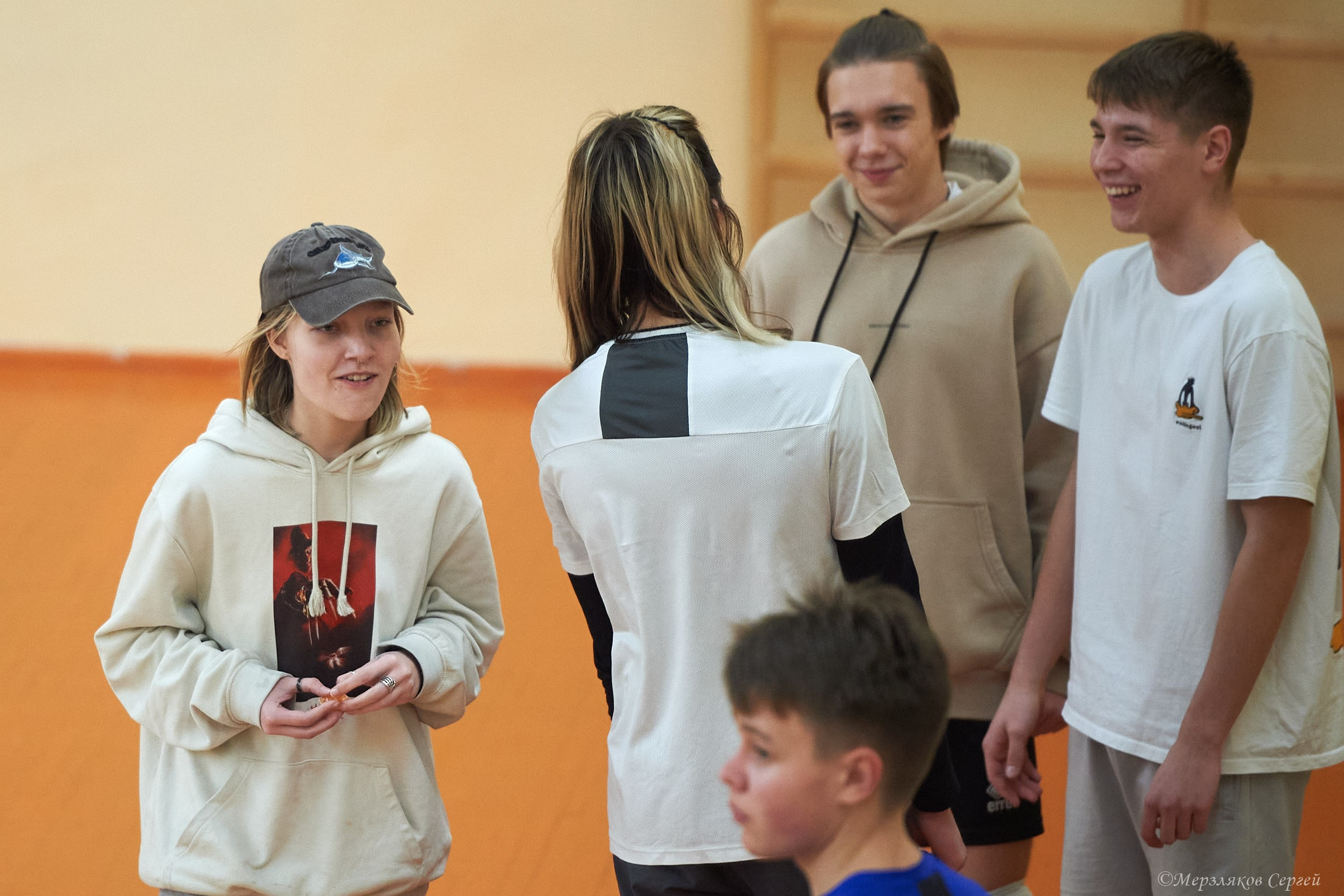 Новогодний турнир по волейболу. Ижевск. 15.12.2023. Спортивный репортажный фотограф в Ижевске Сергей Мерзляков