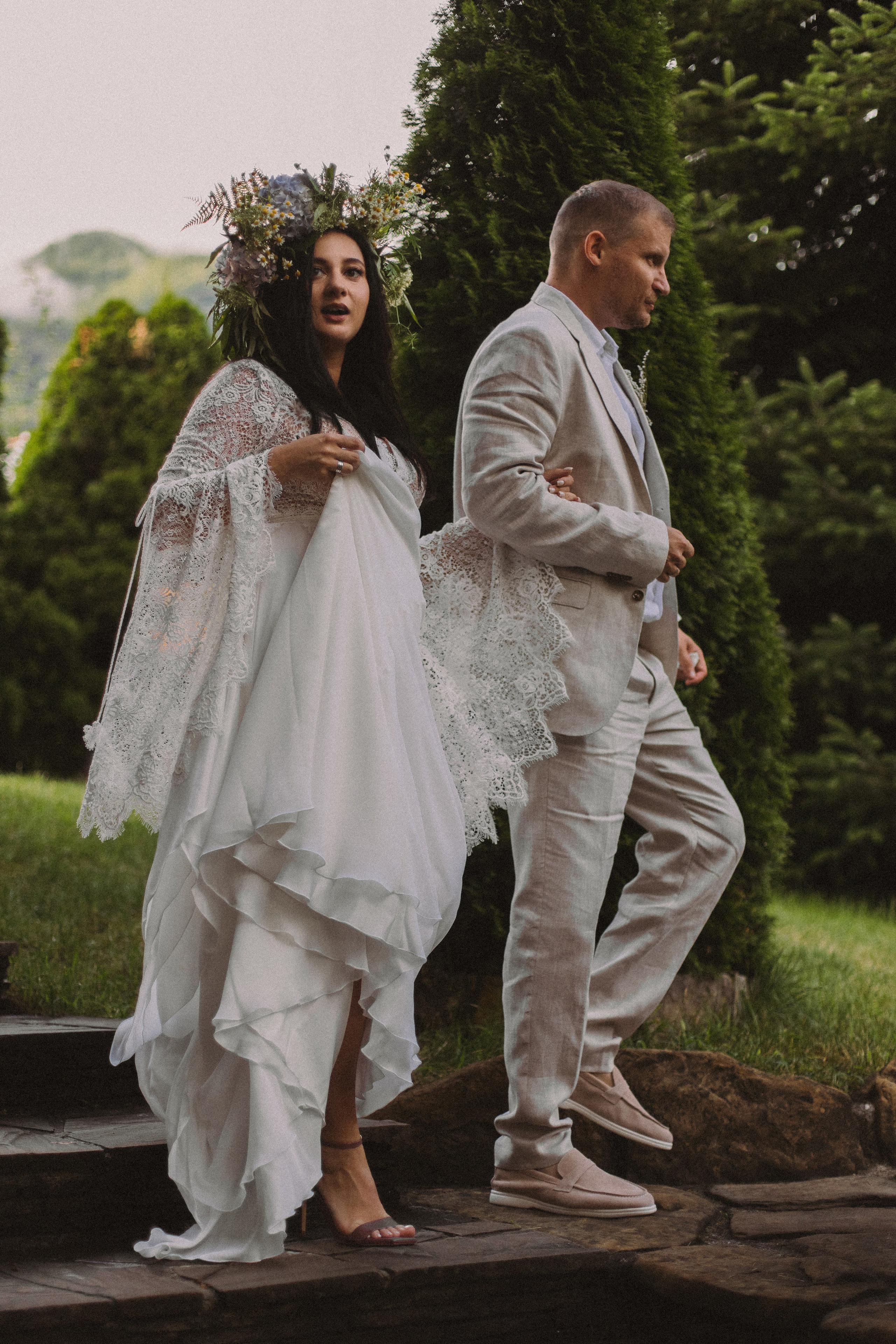 Репортажная фотосессия свадебной вечеринки в Красной поляне. Свадебный, репортажный и портретный фотограф Сочи, Краснодар. Александра Зайцева