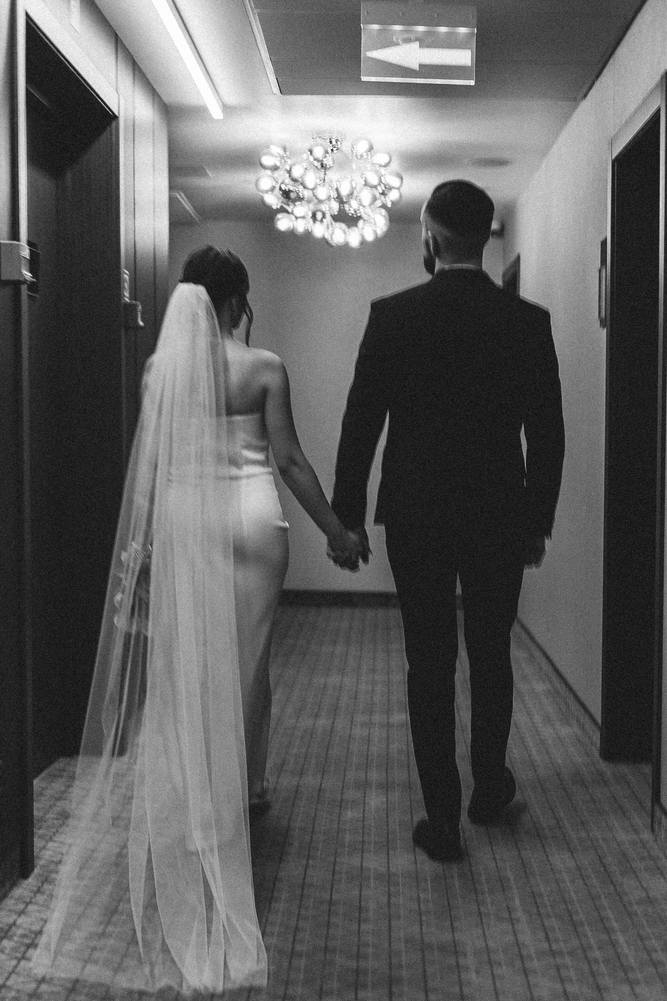 СВАДЕБНАЯ СЬЕМКА СБОРОВ ЖЕНИХА И НЕВЕСТЫ В ОТЕЛЕ И ТАКЖЕ ФОТОСЕССИИЯ В ОТЕЛЕЕ МЕГАПОЛИС БРЯНСК. Профессиональный фотограф, Санкт-Петербург — Виктория Богомолова