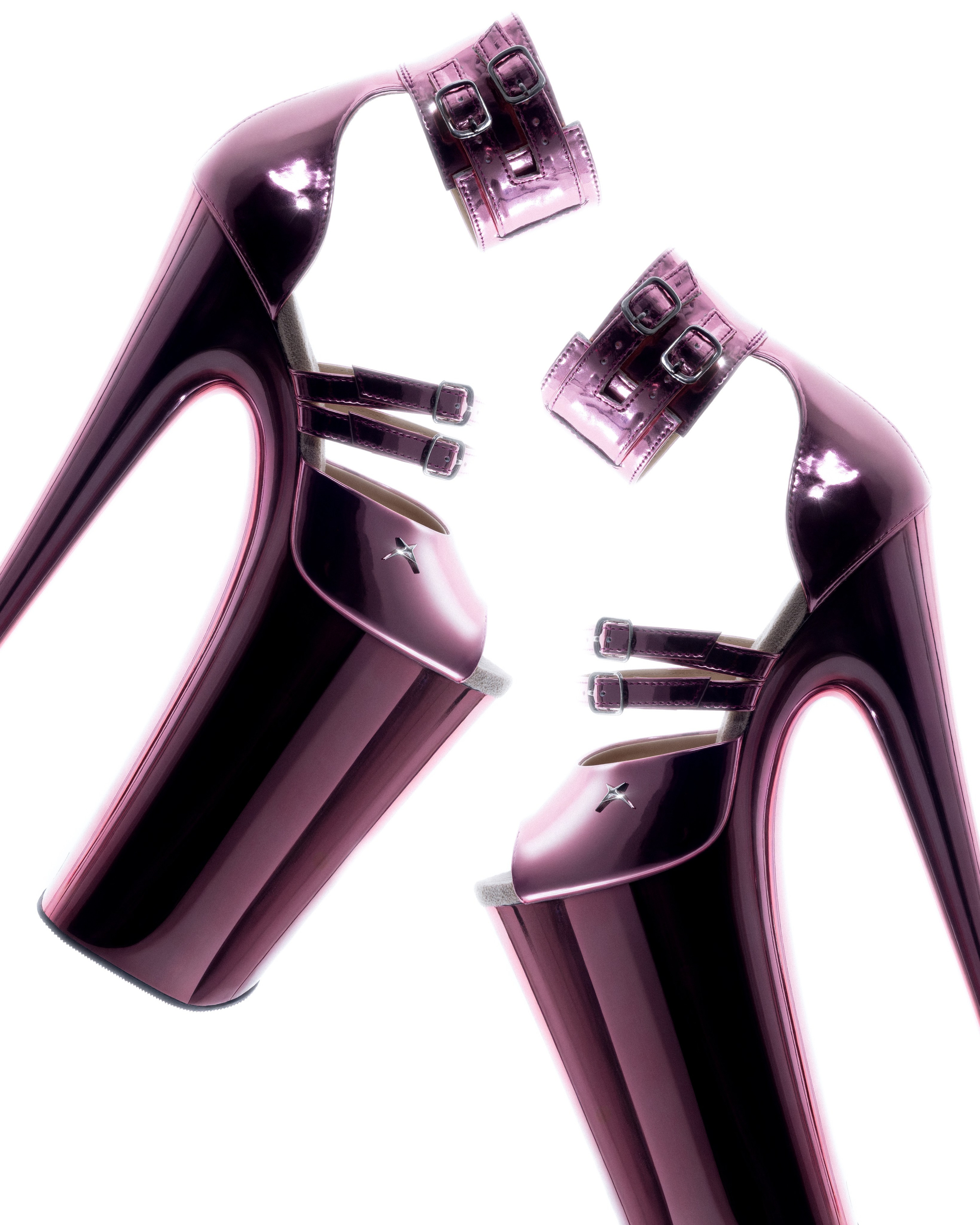 EXOHEELS. Photographer. Producer. Retoucher