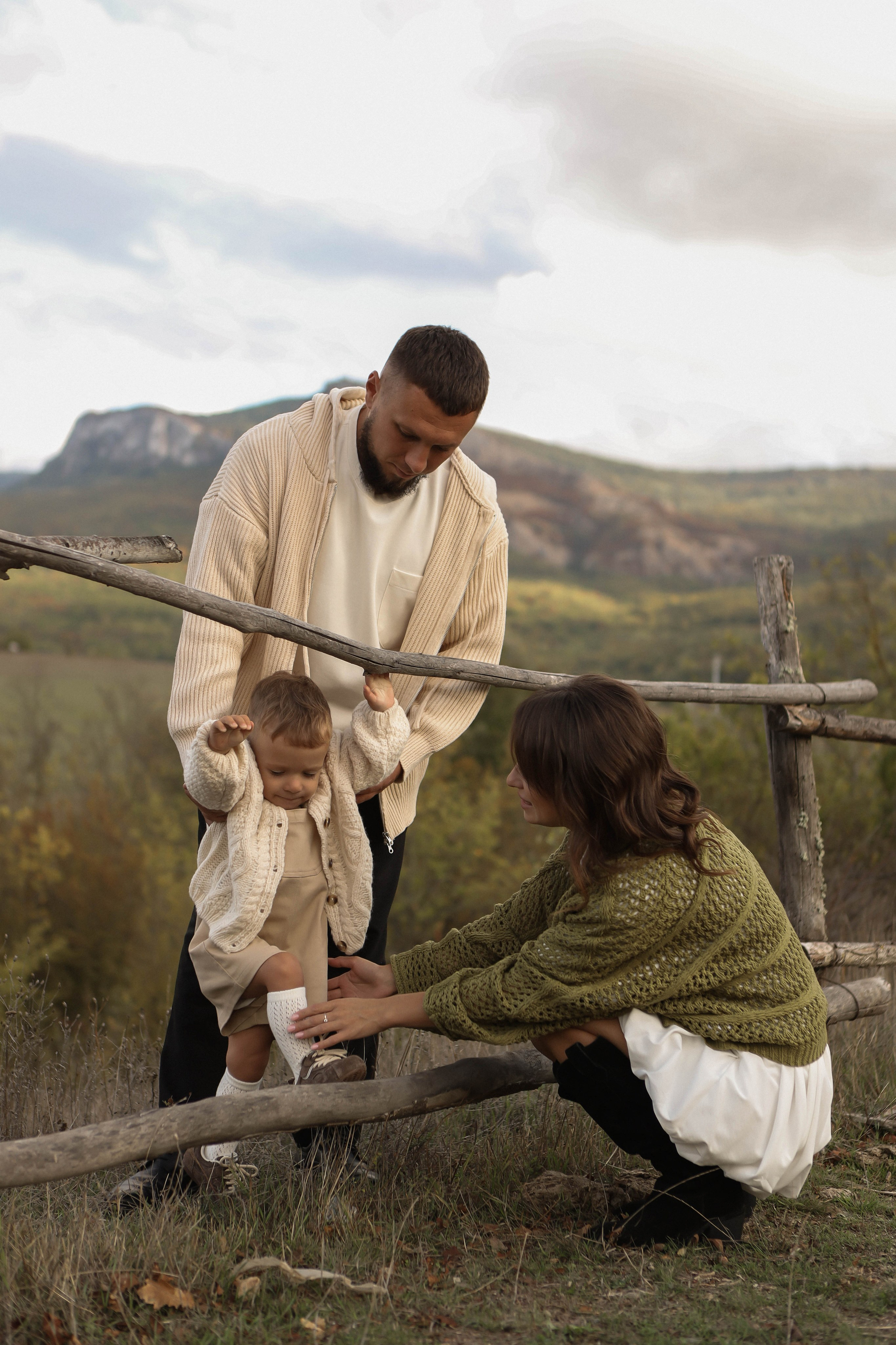 Однажды мы загадали счастье, а потом на свет появился ты, наш сынок. Фотограф в Крыму Богдана Захарчук