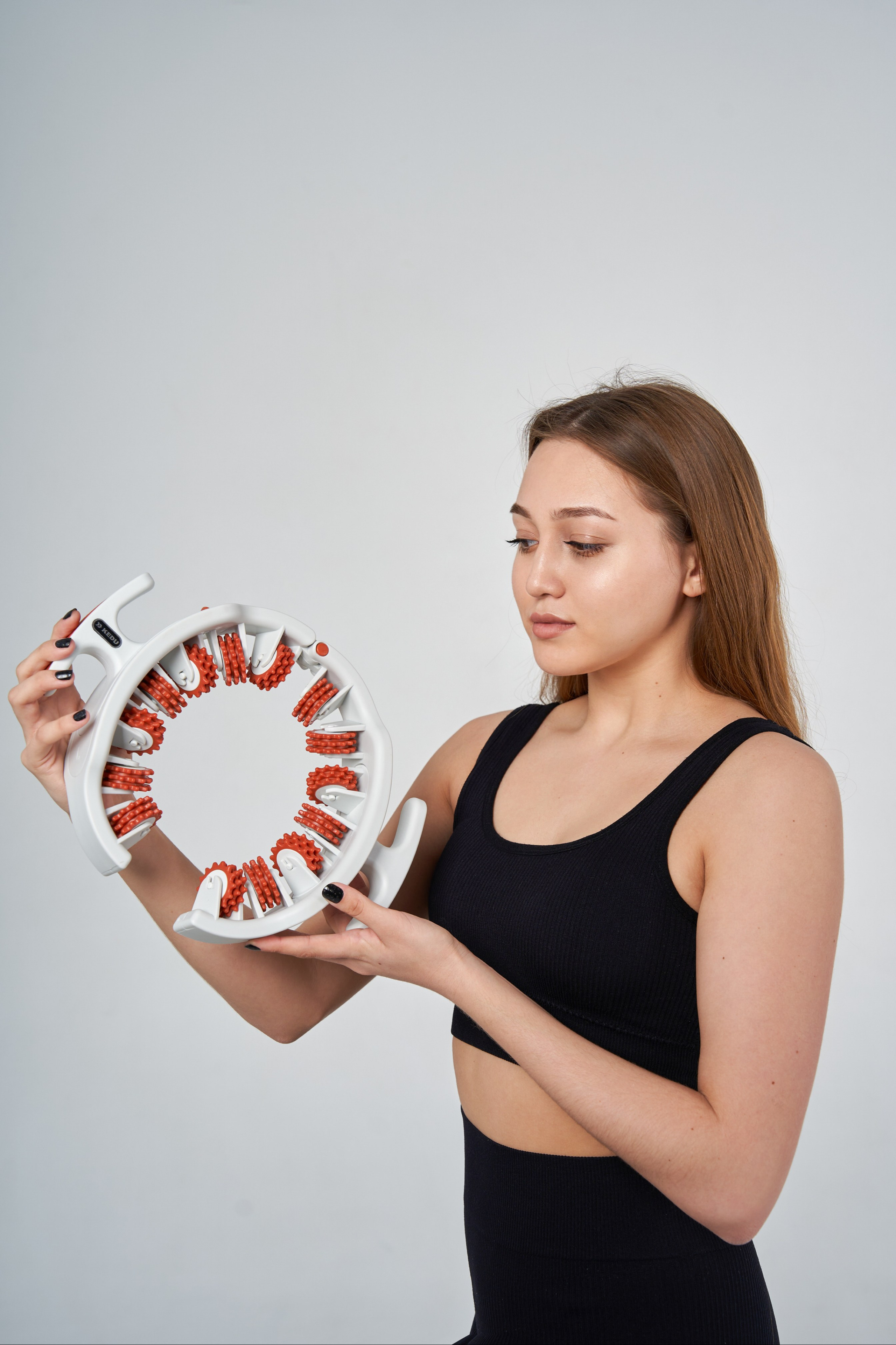 Массажер для тела. Фотограф и рилсмейкер Москва | Волгоград Максим Шевченко