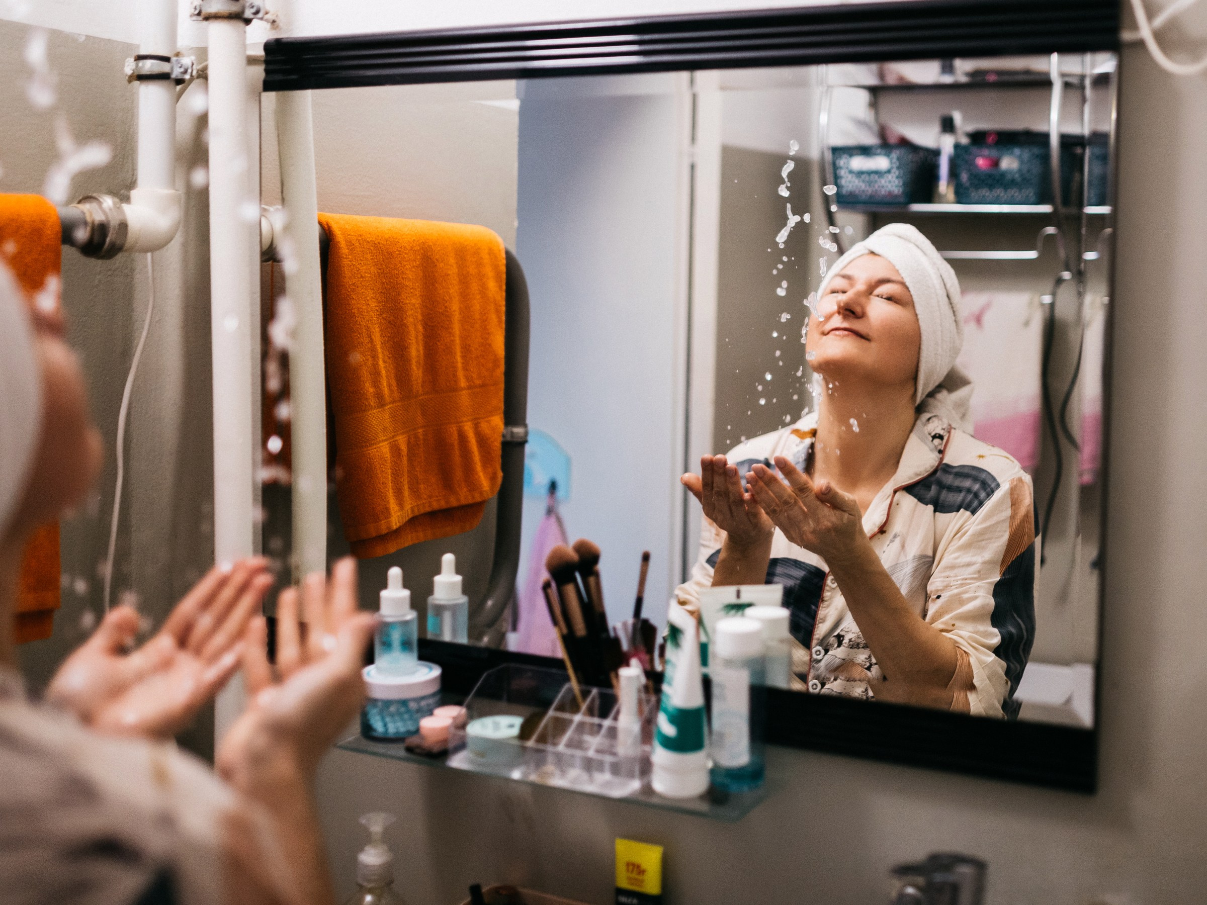 Домашний лайфстайл (утро). Ирина. Июнь 2025. Фотограф Пермь. Свадьбы. Семья и дети, школа, д. сад. Фотокниги