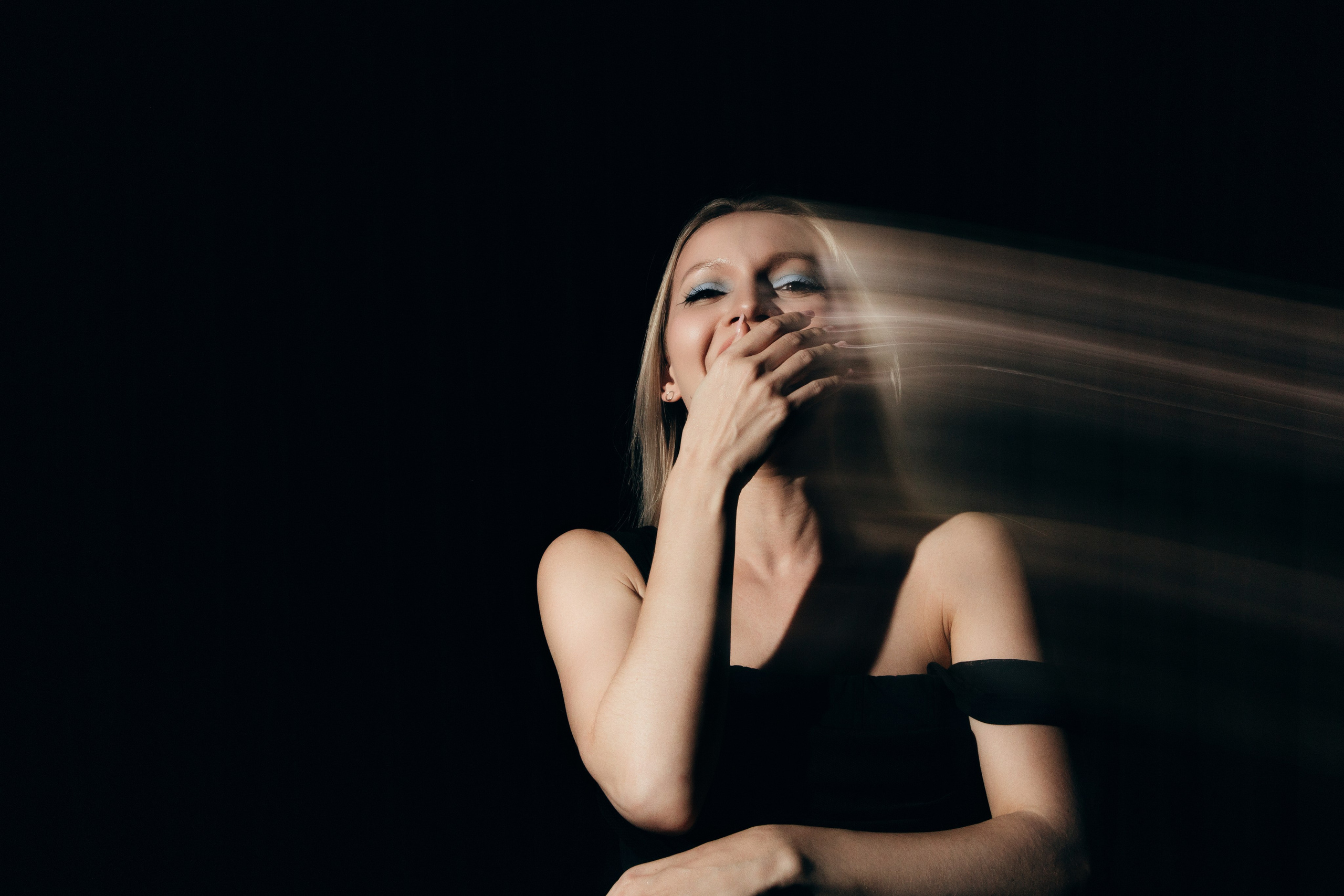 Проект для Свободного театра современного танца. Фотограф Татьяна Жбанова