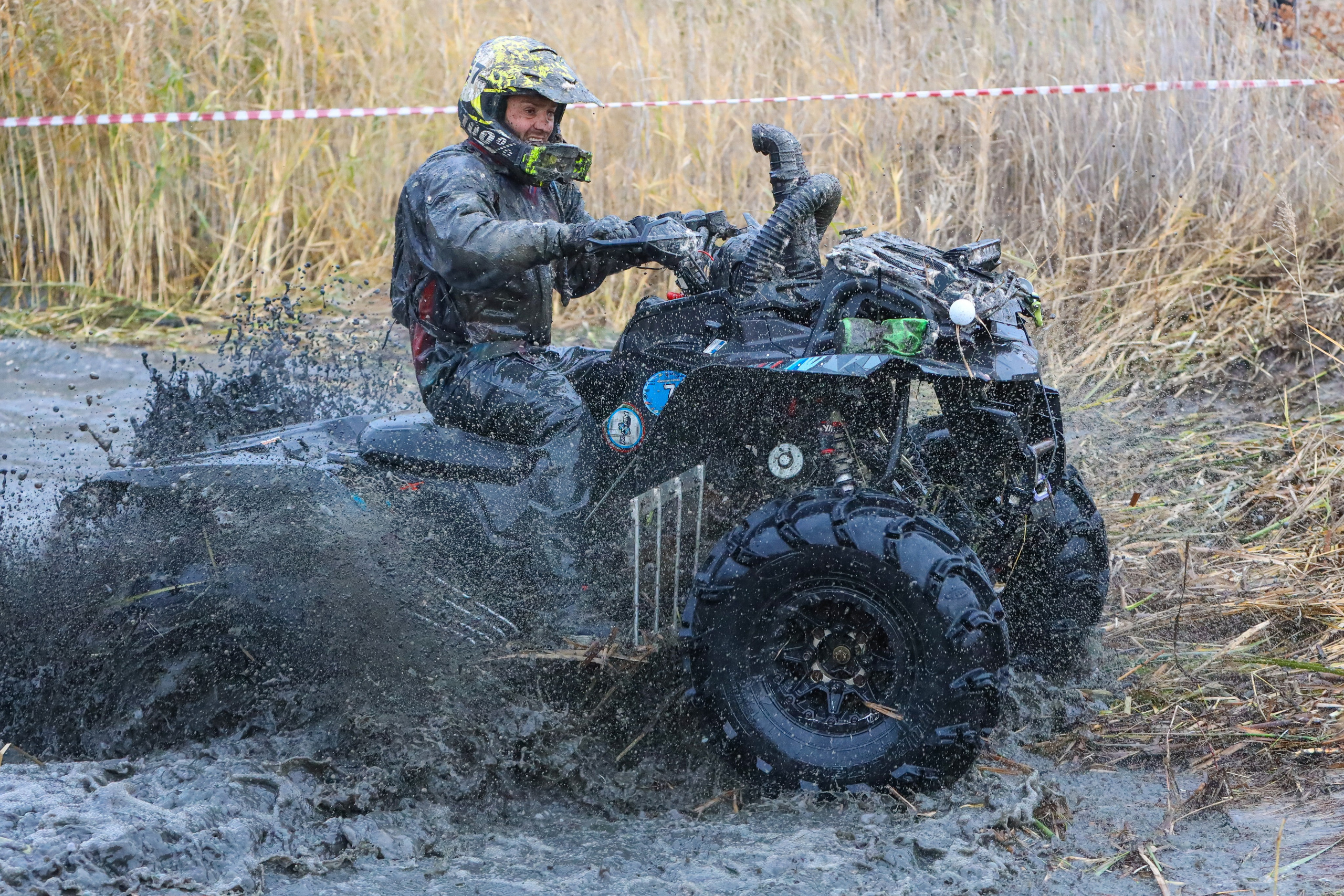 Гонки на квадроциклах Грязевое кольцо. Спортивный фотограф в Самаре