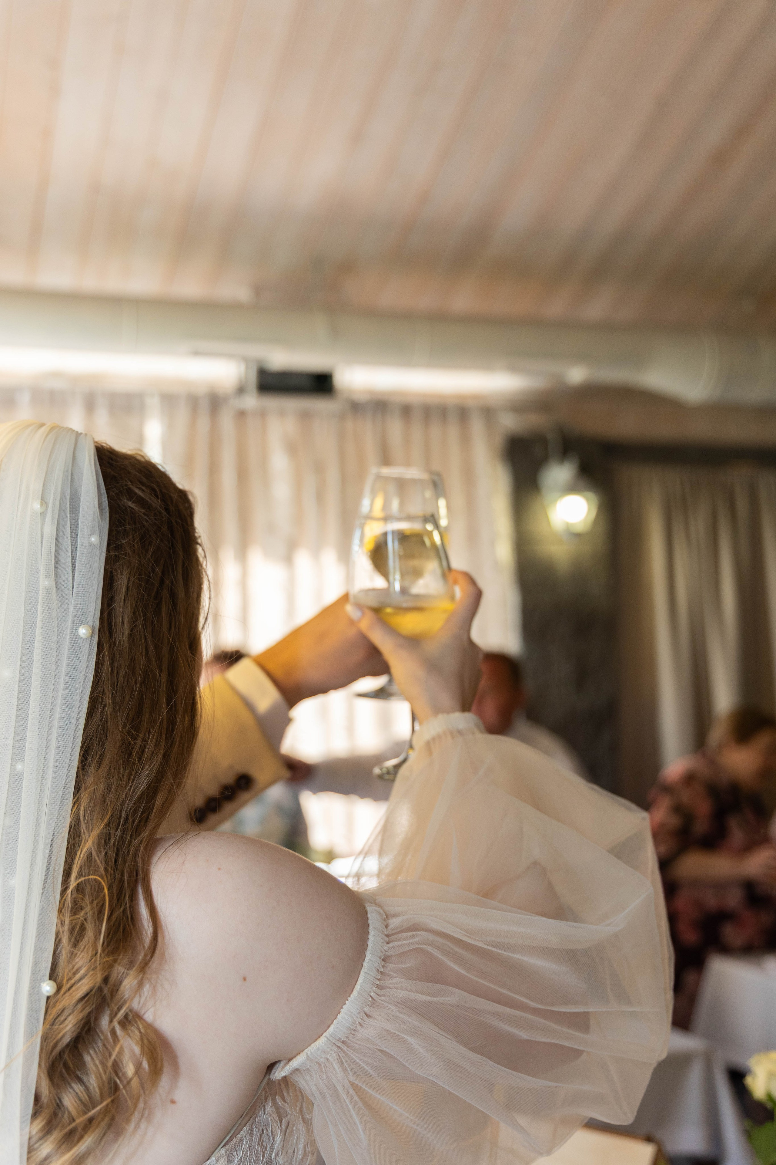 Свадебная фотосессия свадебный фотограф Татьяна Марсуверских свадебная фотопрогулка Москва Жуковский. Фотограф для маркетплейсов, фотоуслуги в Жуковском Татьяна Марсуверских