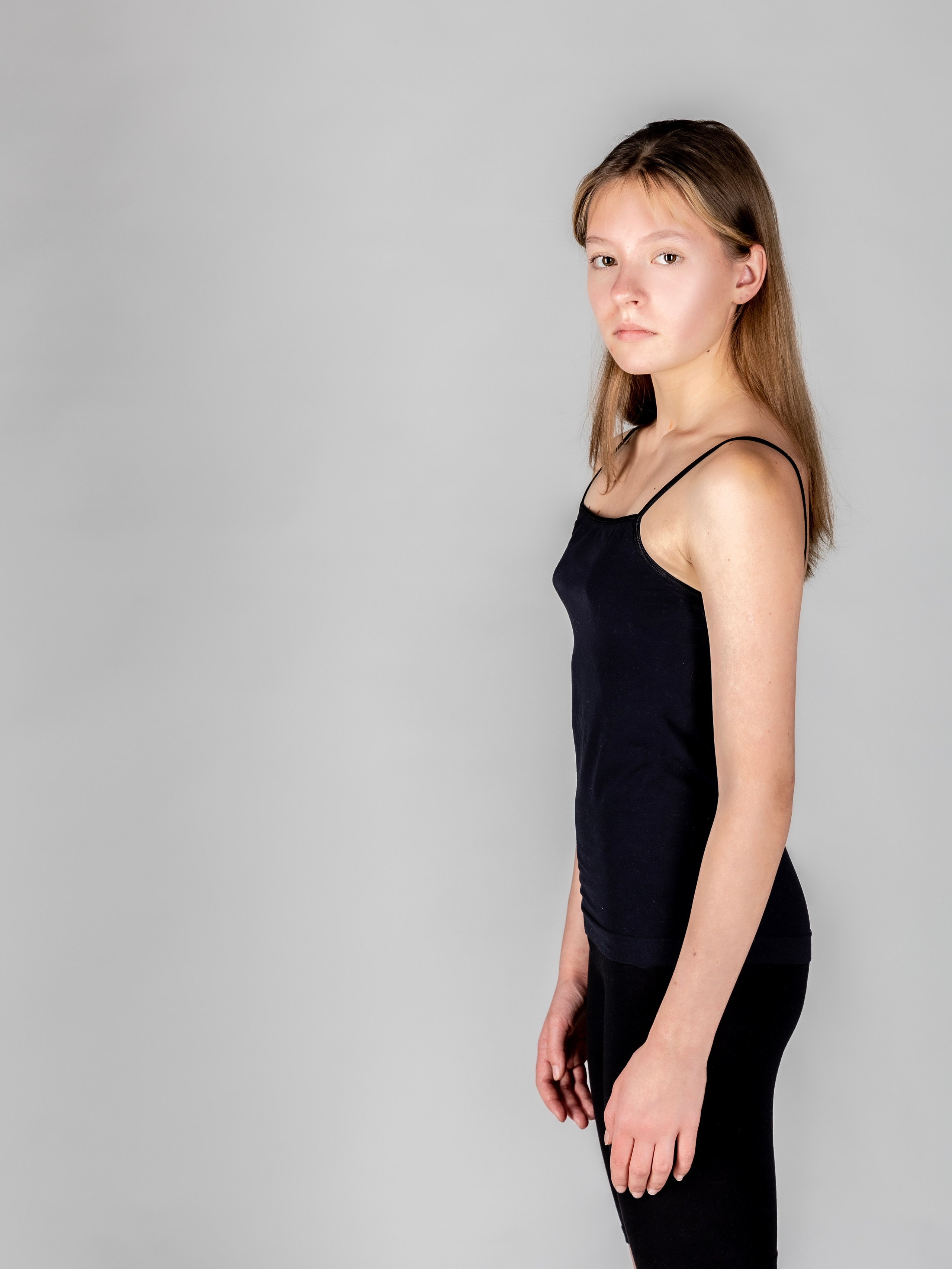 Модели для съёмок товаров на маркетплейсах. Фотограф Татьяна Марсуверских Жуковский. Фотограф для маркетплейсов, фотоуслуги в Жуковском Татьяна Марсуверских