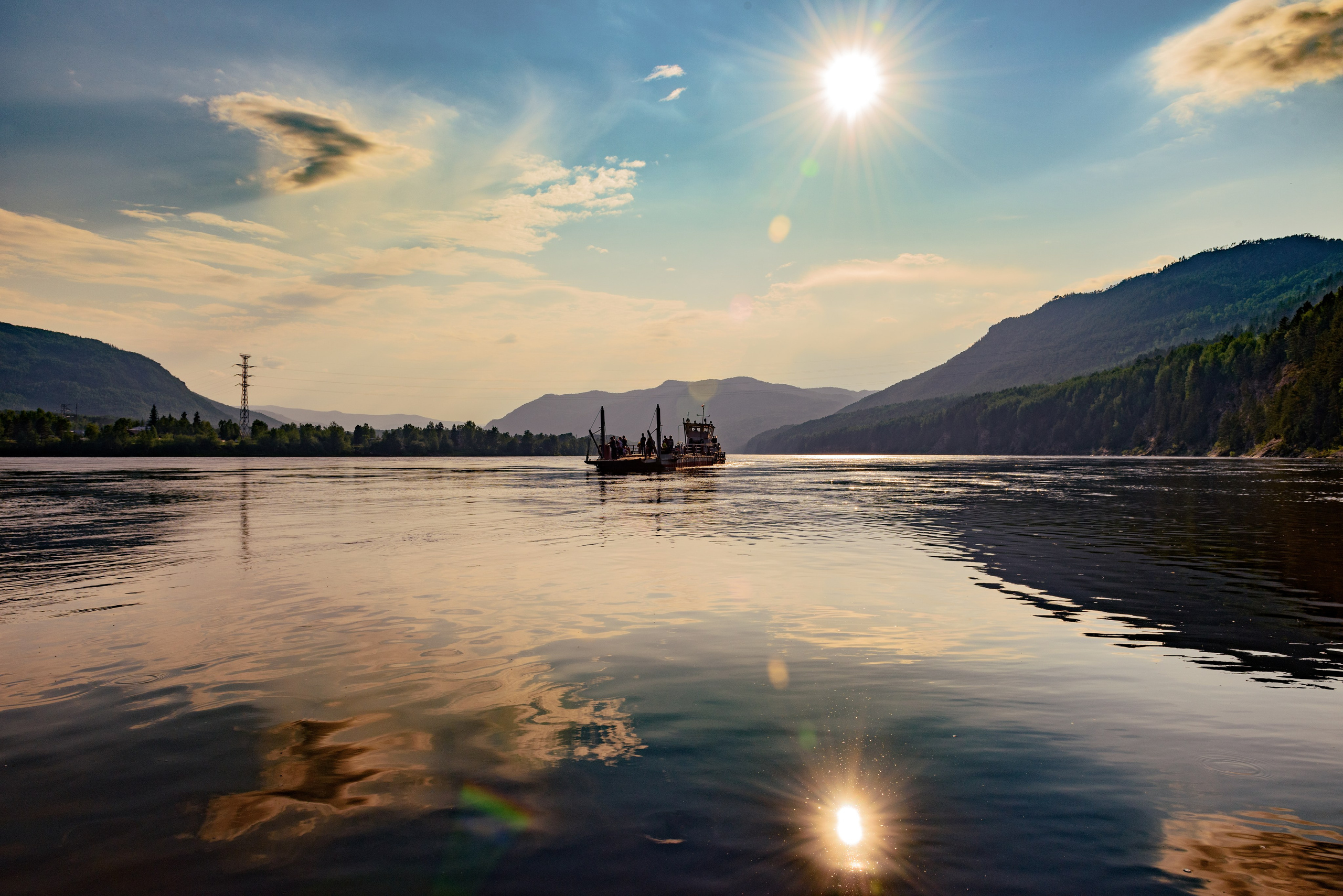 Разное. Школьный и свадебный фотограф в г. Бодайбо Артём Бельский