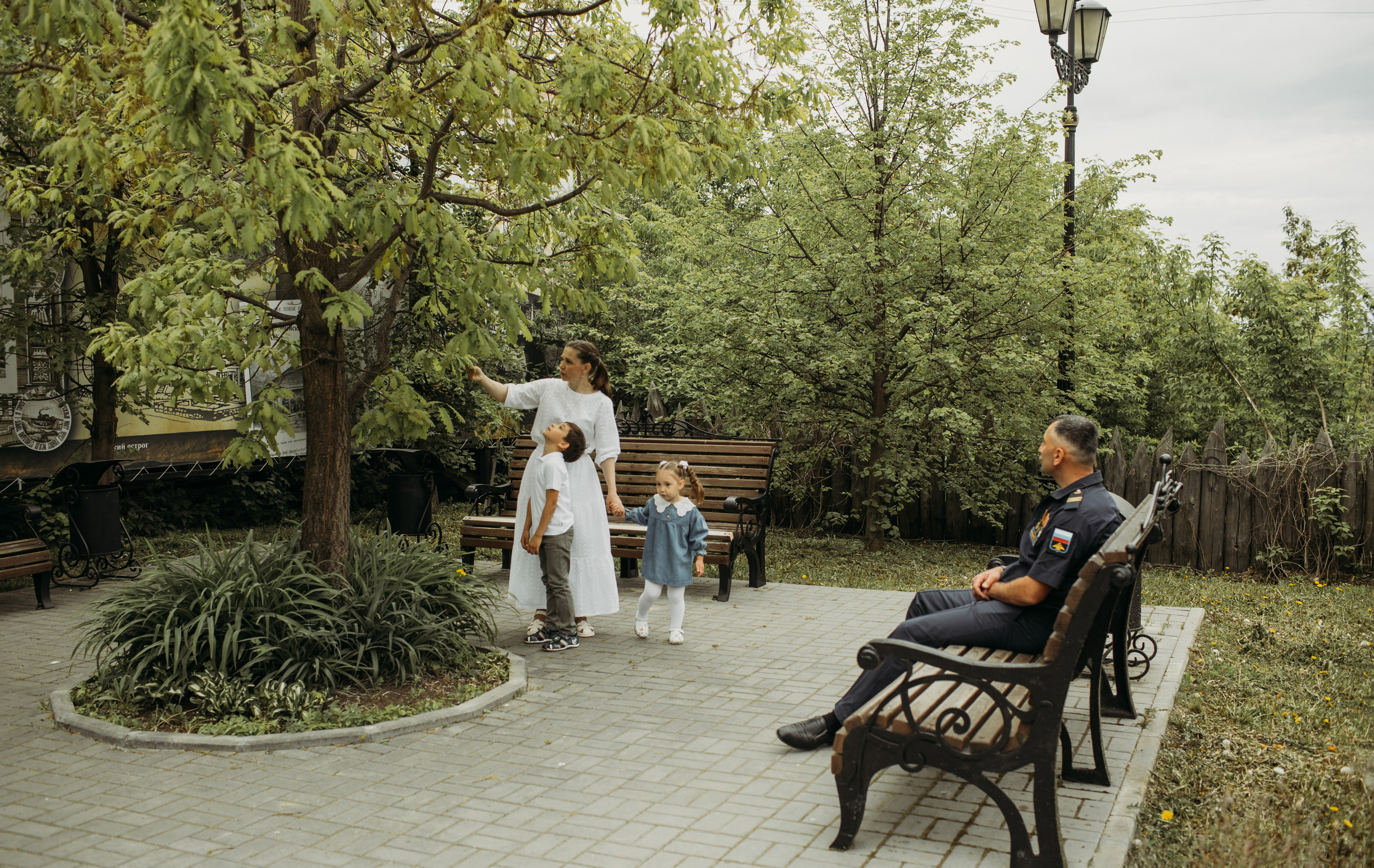 Амина, Малик, Юля, Сахиб. Семейный фотограф Томск