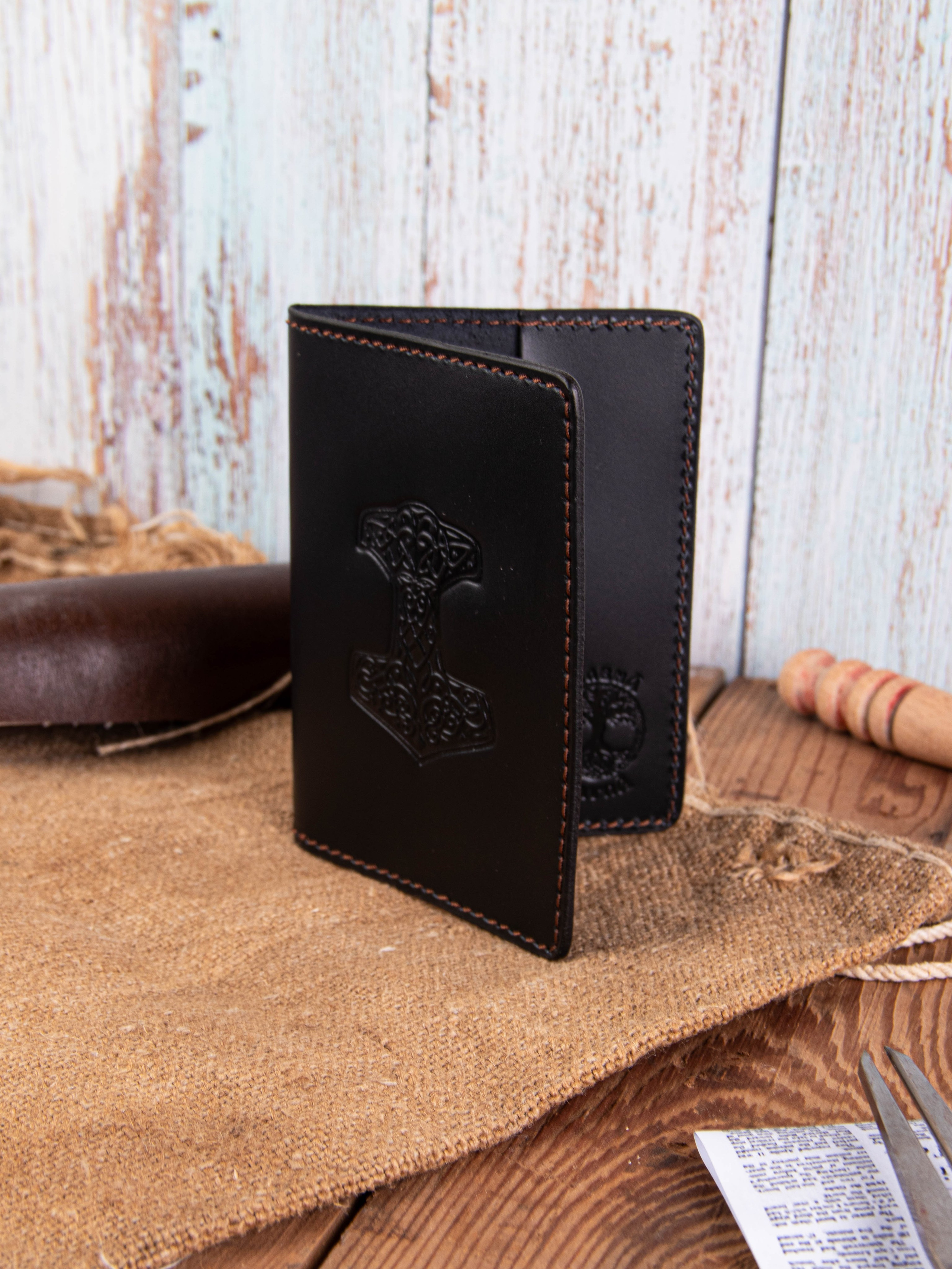 Кожаные изделия. «Матрица»