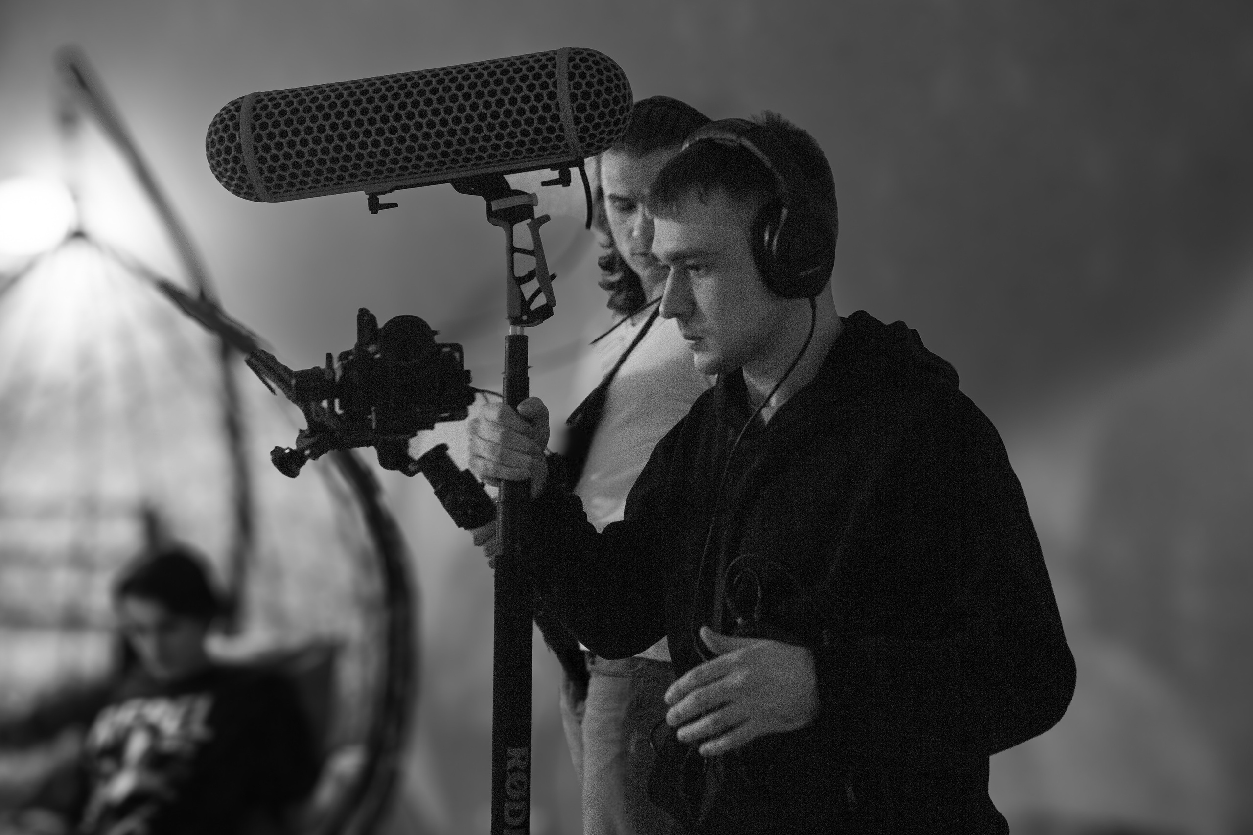 Бэкстейдж сьемки фильмов. Фотограф для маркетплейсов Михаил Бове