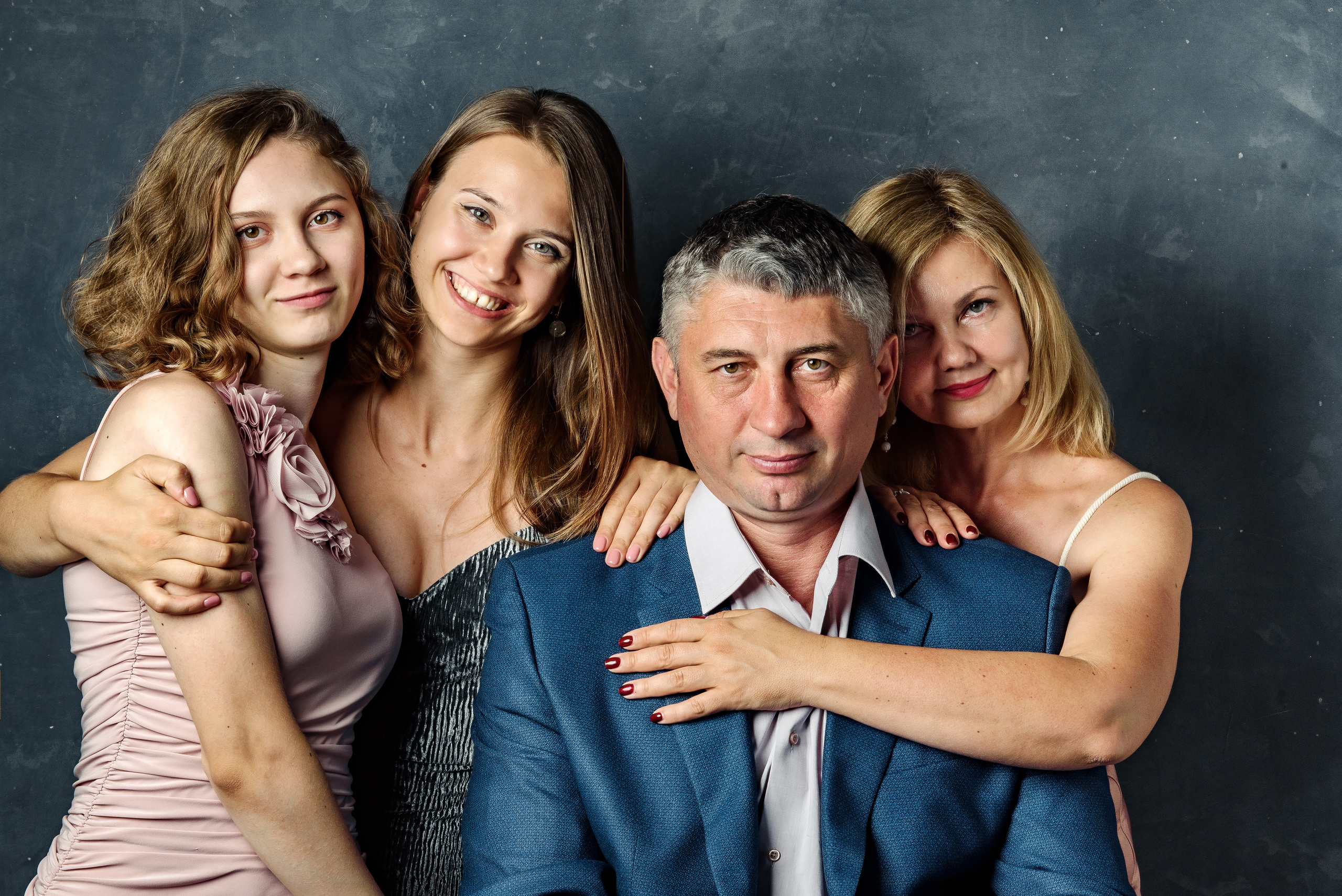 Family 11.07.20. Спасибо за проявленный интерес к моему творчеству! Меня зовут Россохат