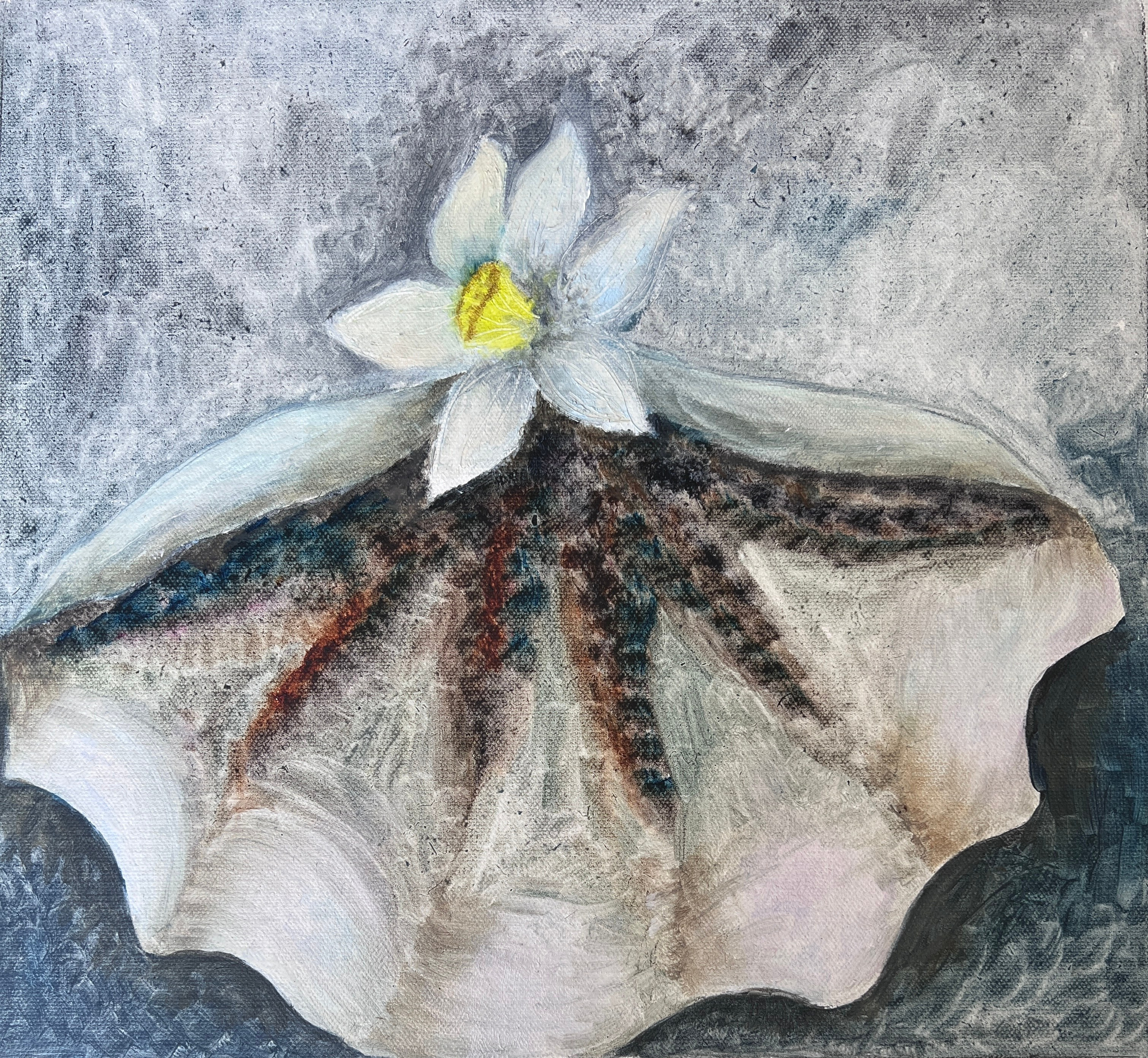 The Birth of a Narcissus, 2025, fabric, metal, oil, 33 x 35 cm | 13 x 14 in