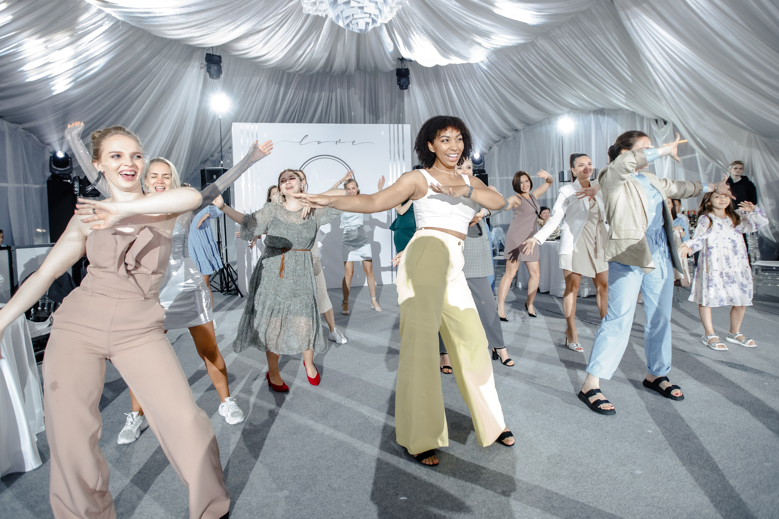 Алёна и Кирилл. Полный свадебный день. Свадебный фотограф Москва КМВ Марина Комиссарова