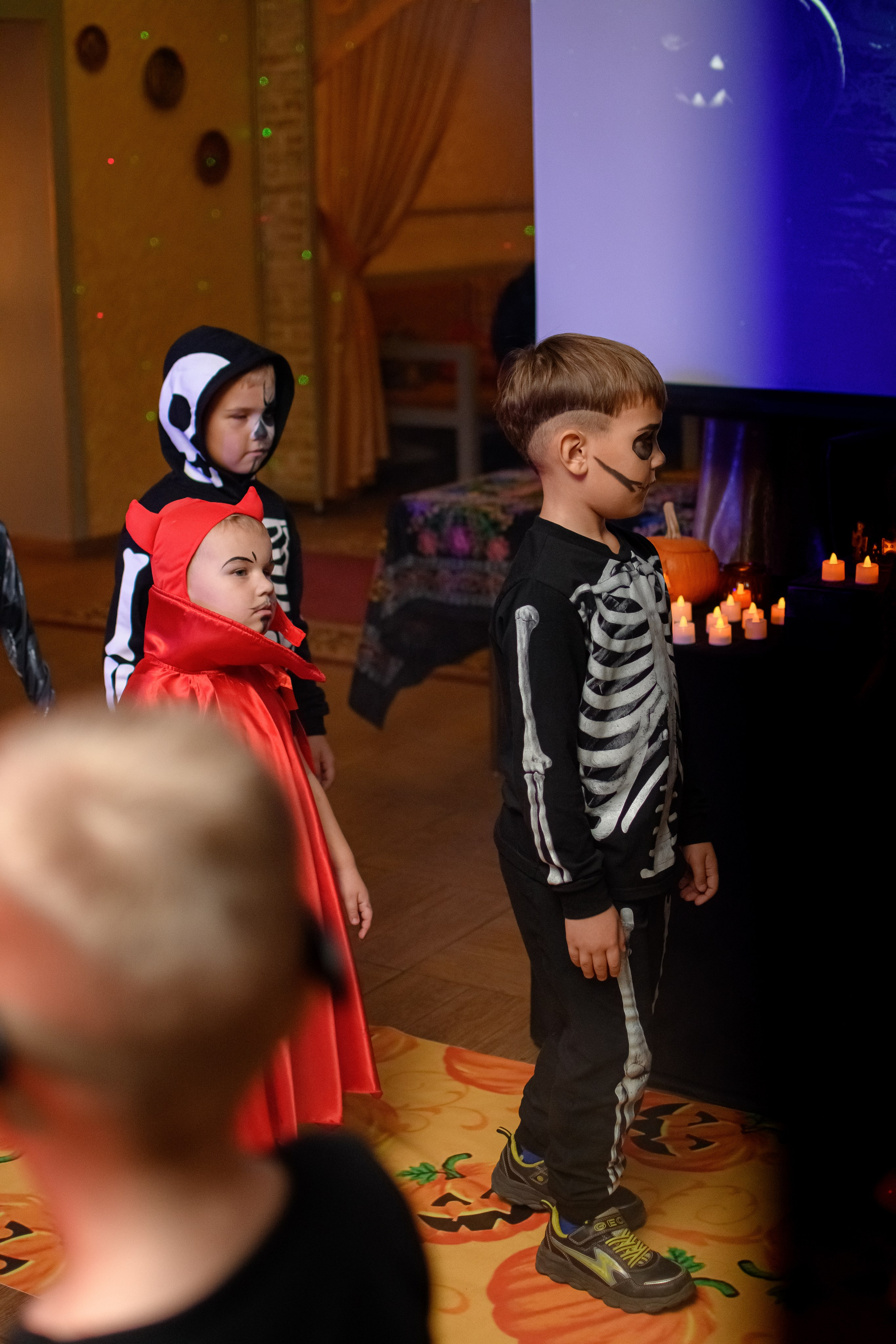 HALLOWEEN. Photokarish