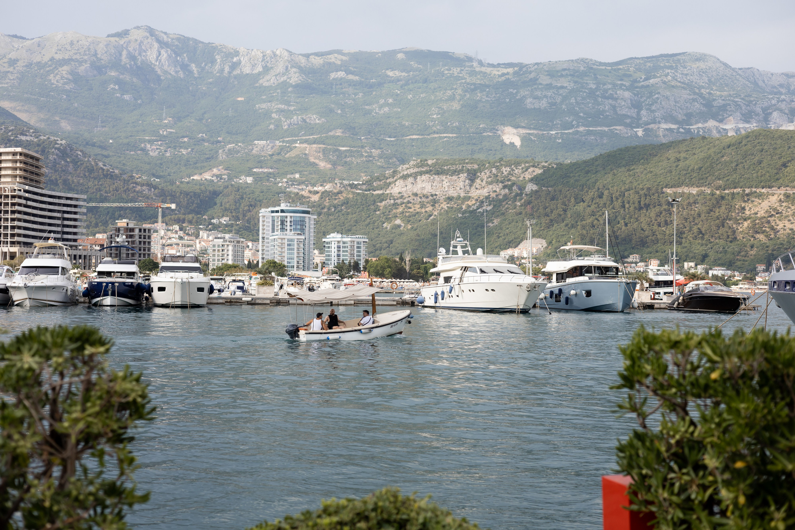 Montenegro: Mario & Olga. Фотограф свадебный, репортажный, индивидуальный, фото для маркетплейсов, брендов, автосалонов