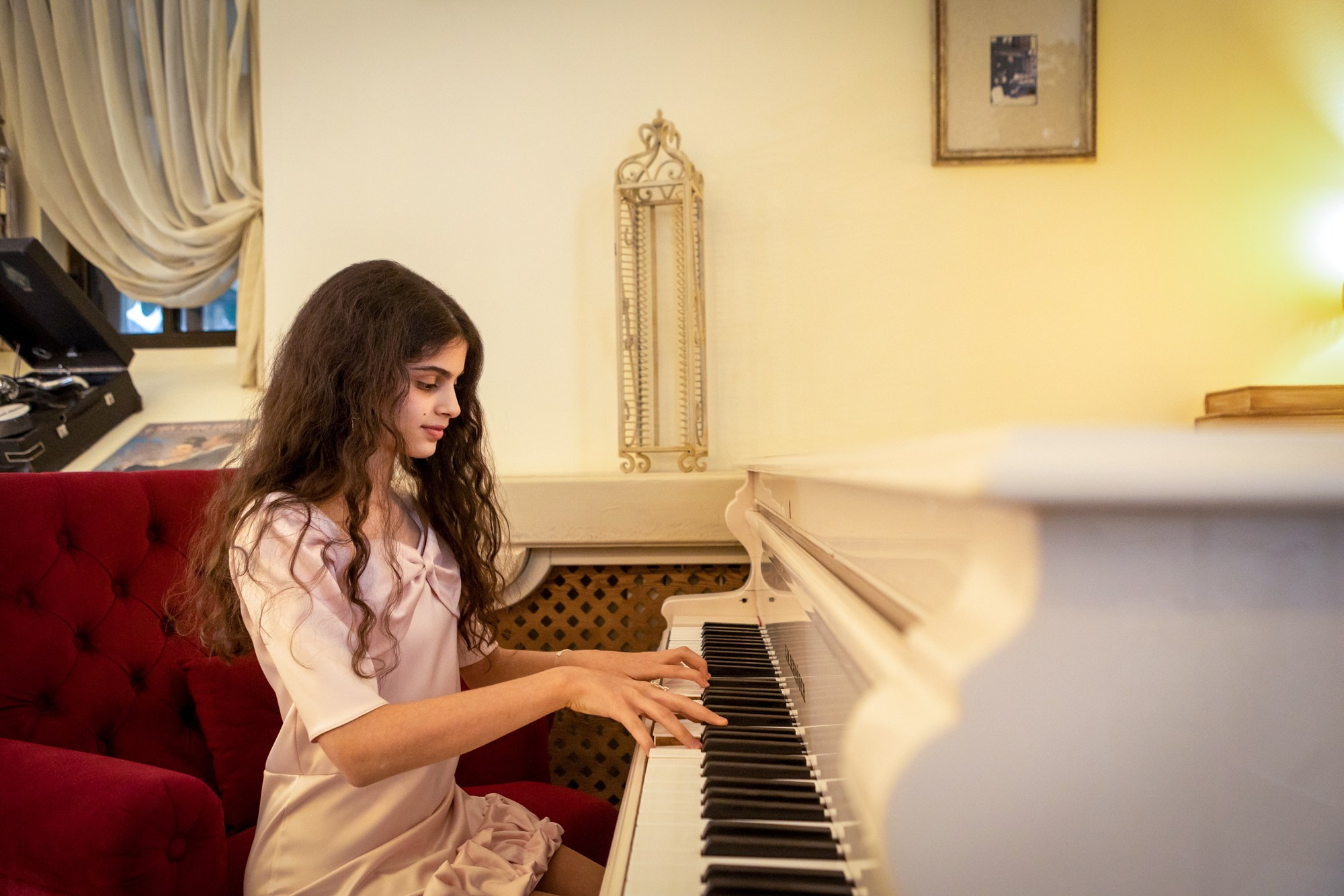 День Рождения Софьи и Лизы в ресторане «Ностальгия». Фотограф в Оренбурге. Профессиональный фотограф