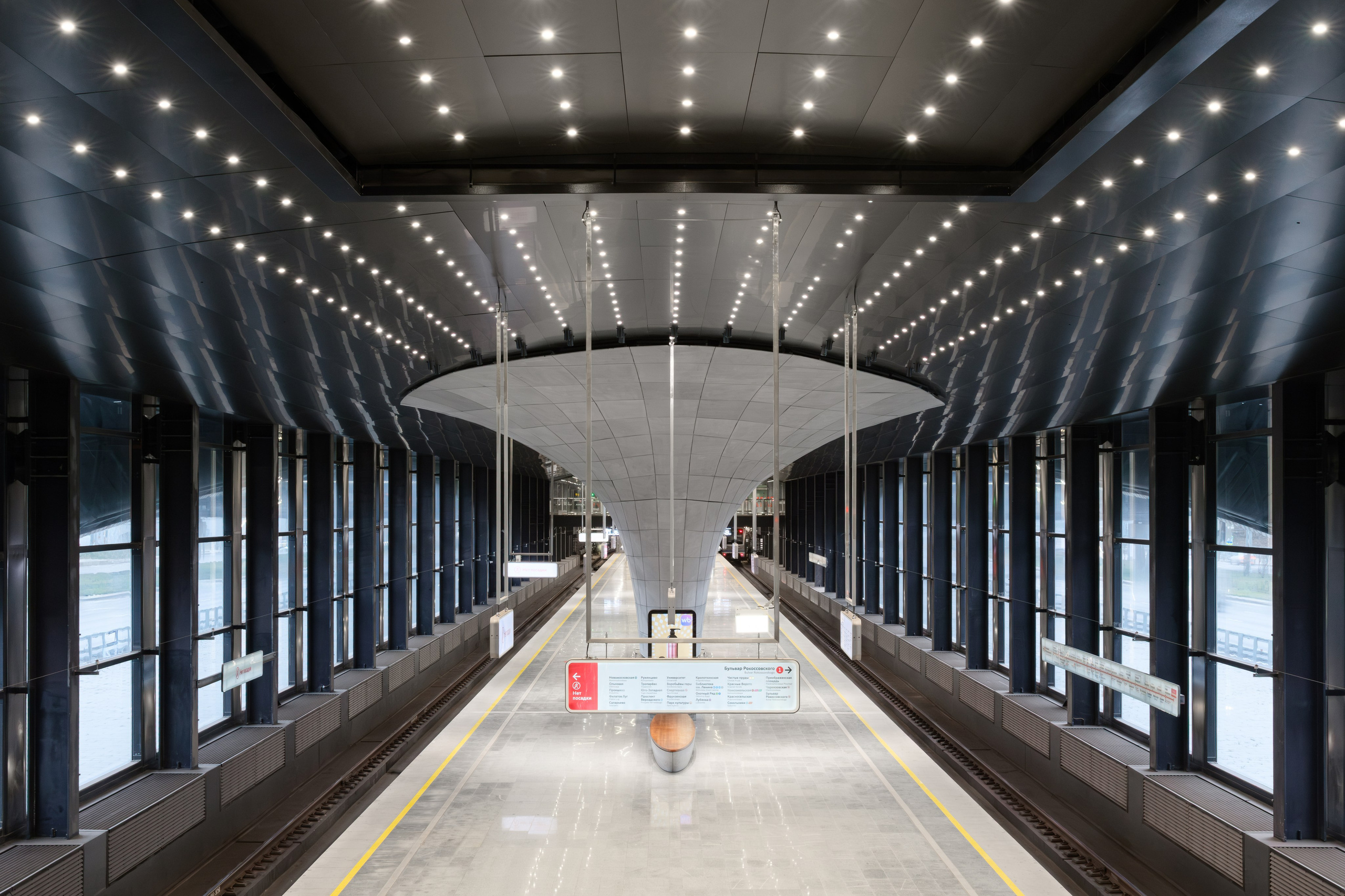 Станция метро «Потапово». Михаил Мулач | Архитектурный фотограф