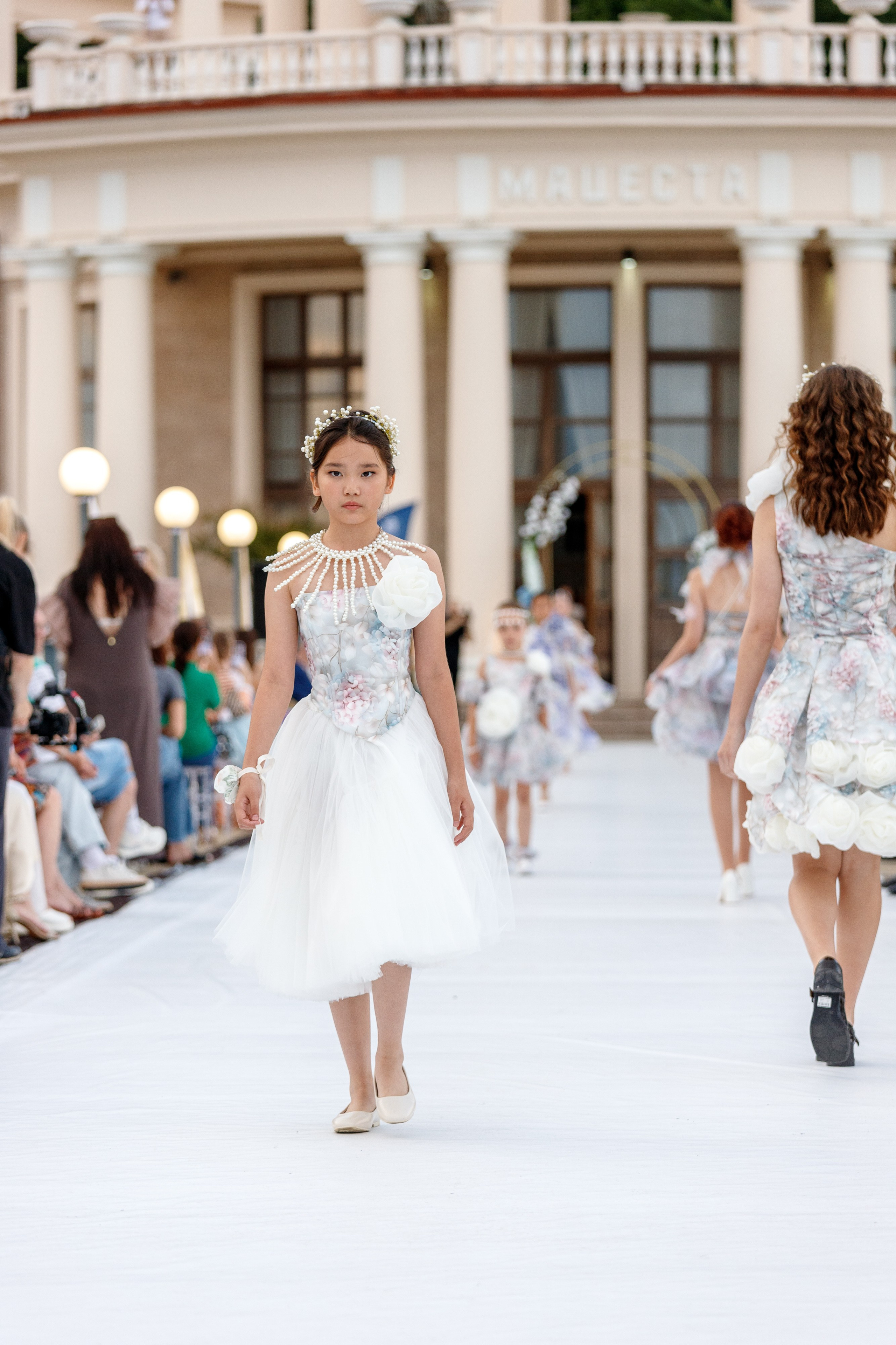 29 Fashion Cruise. Интерьерный и фуд фотограф в Иркутске Дмитрий Арно