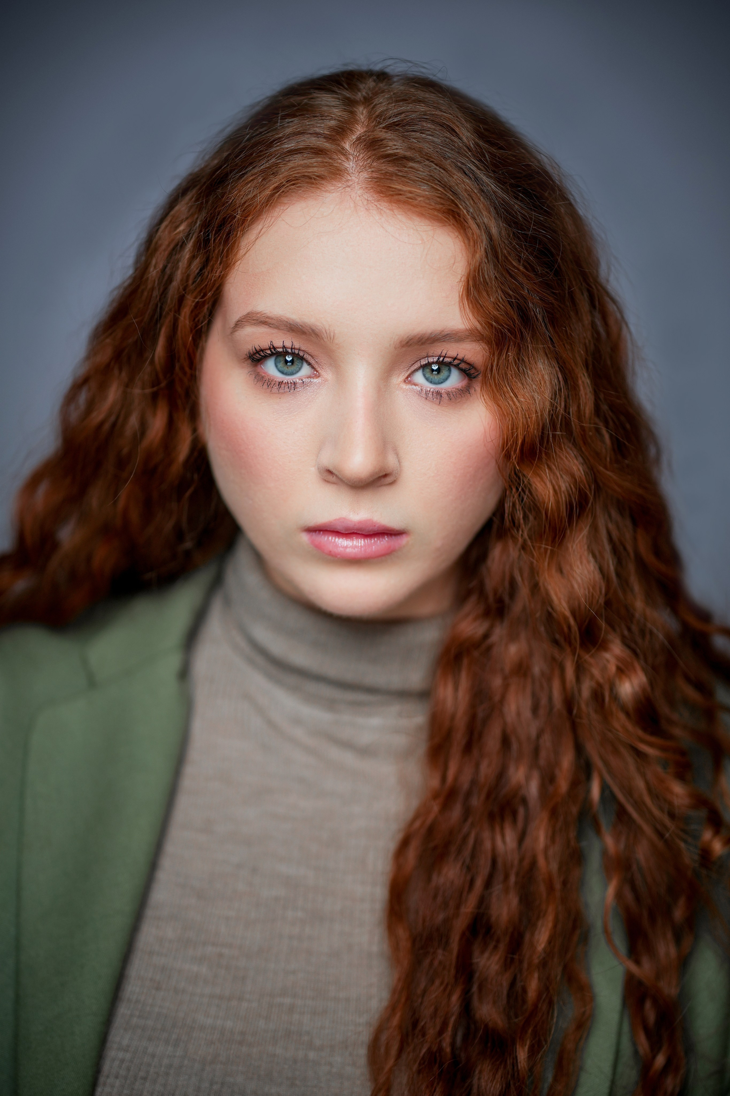Актриса Дарья Горожанкина. Портретная съемка в Москве, студийный фотограф Игорь Фомин